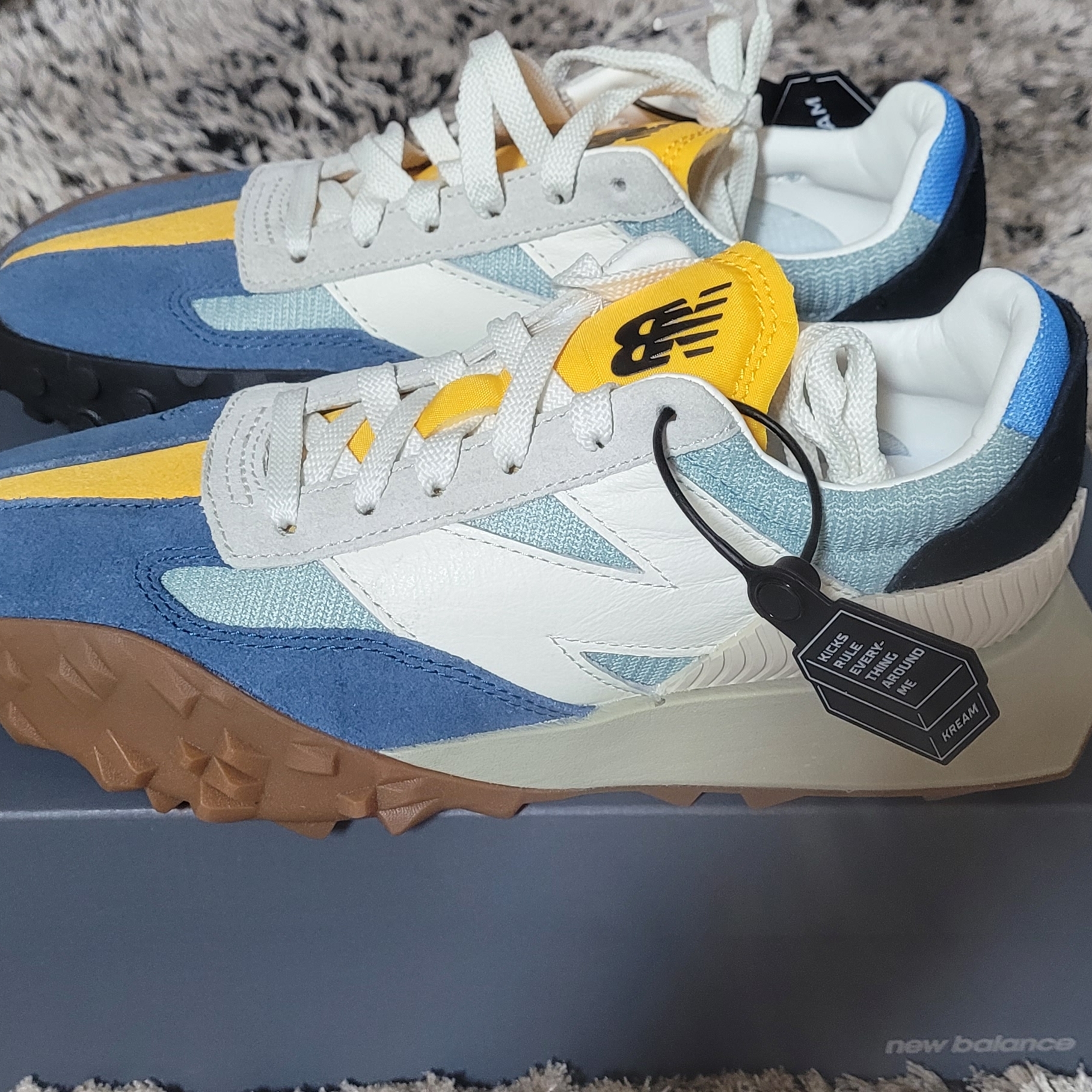 New Balance XC-72 Storm Blue 착용 스타일