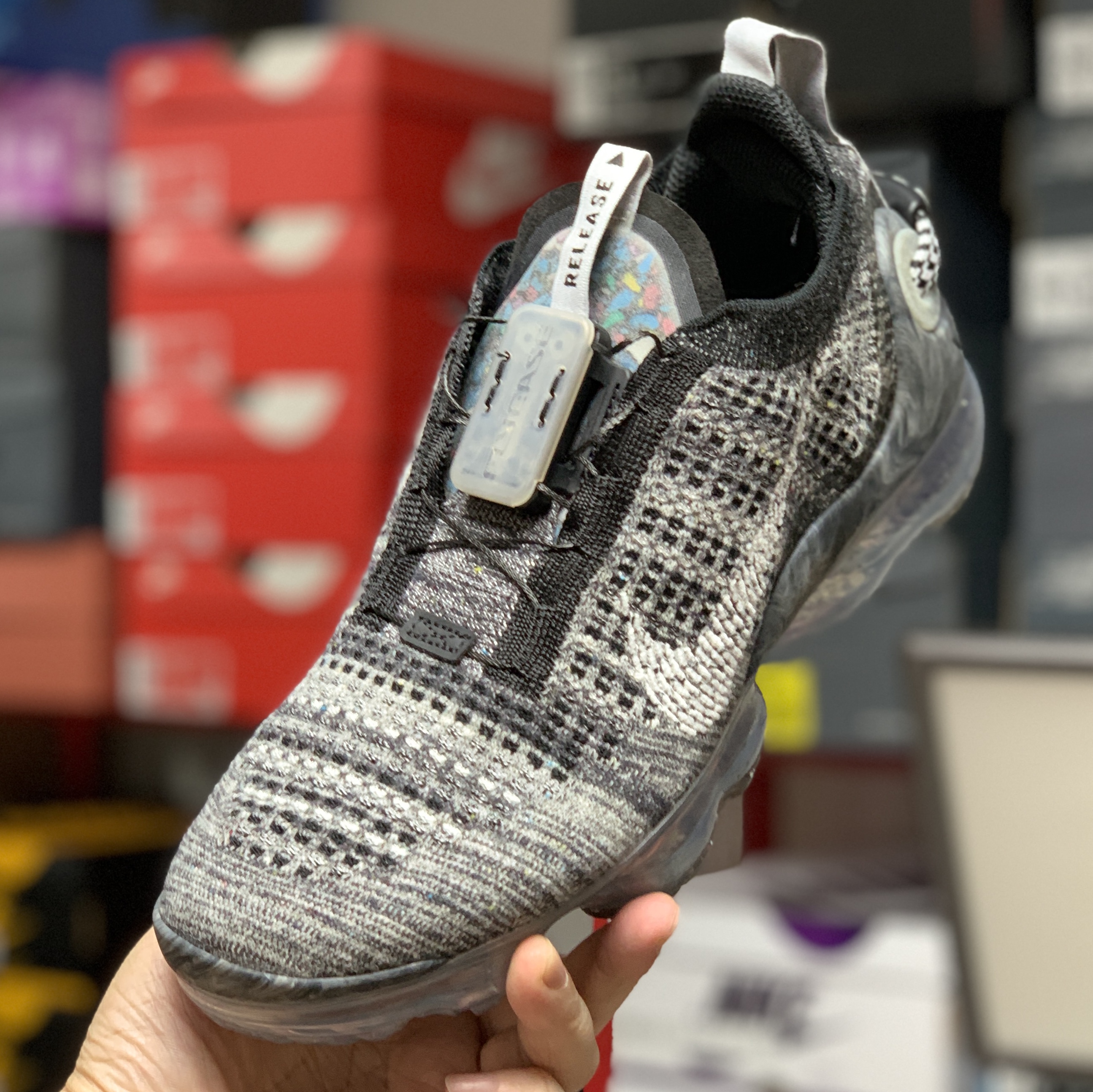 Nike Air VaporMax 2020 Flyknit Oreo 착용 스타일 - 1