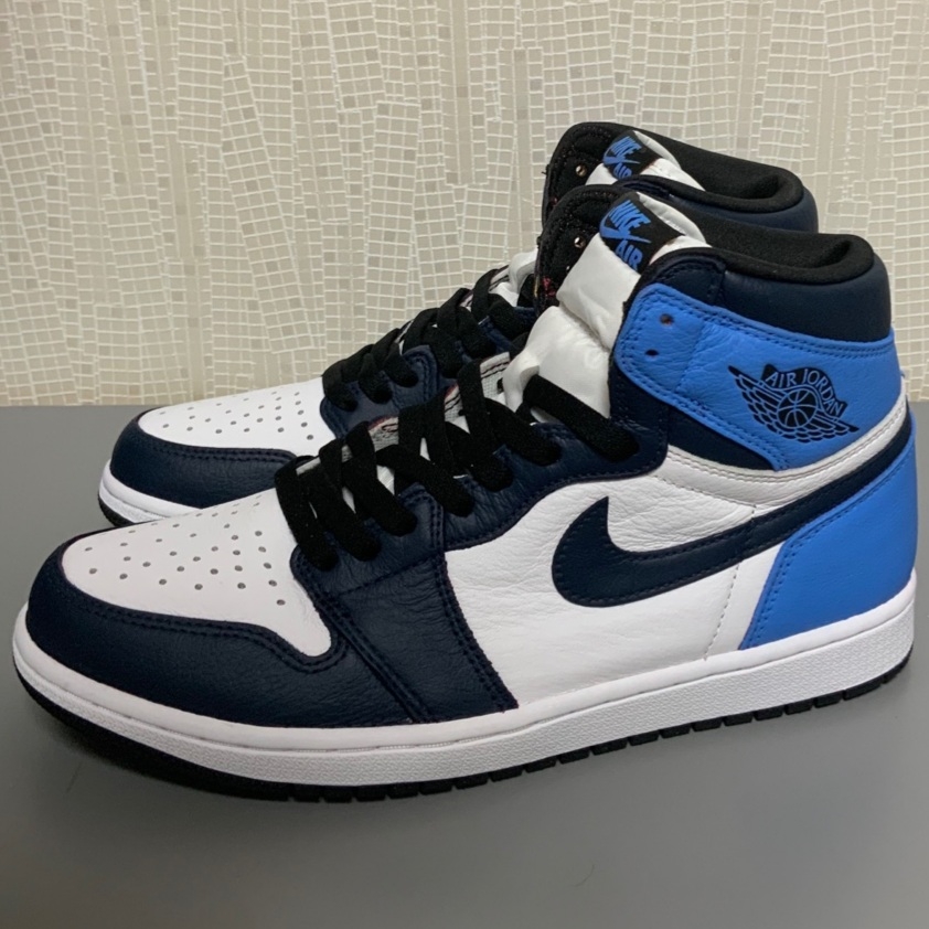 Jordan 1 Retro High OG Light Fusion Red 착용 스타일