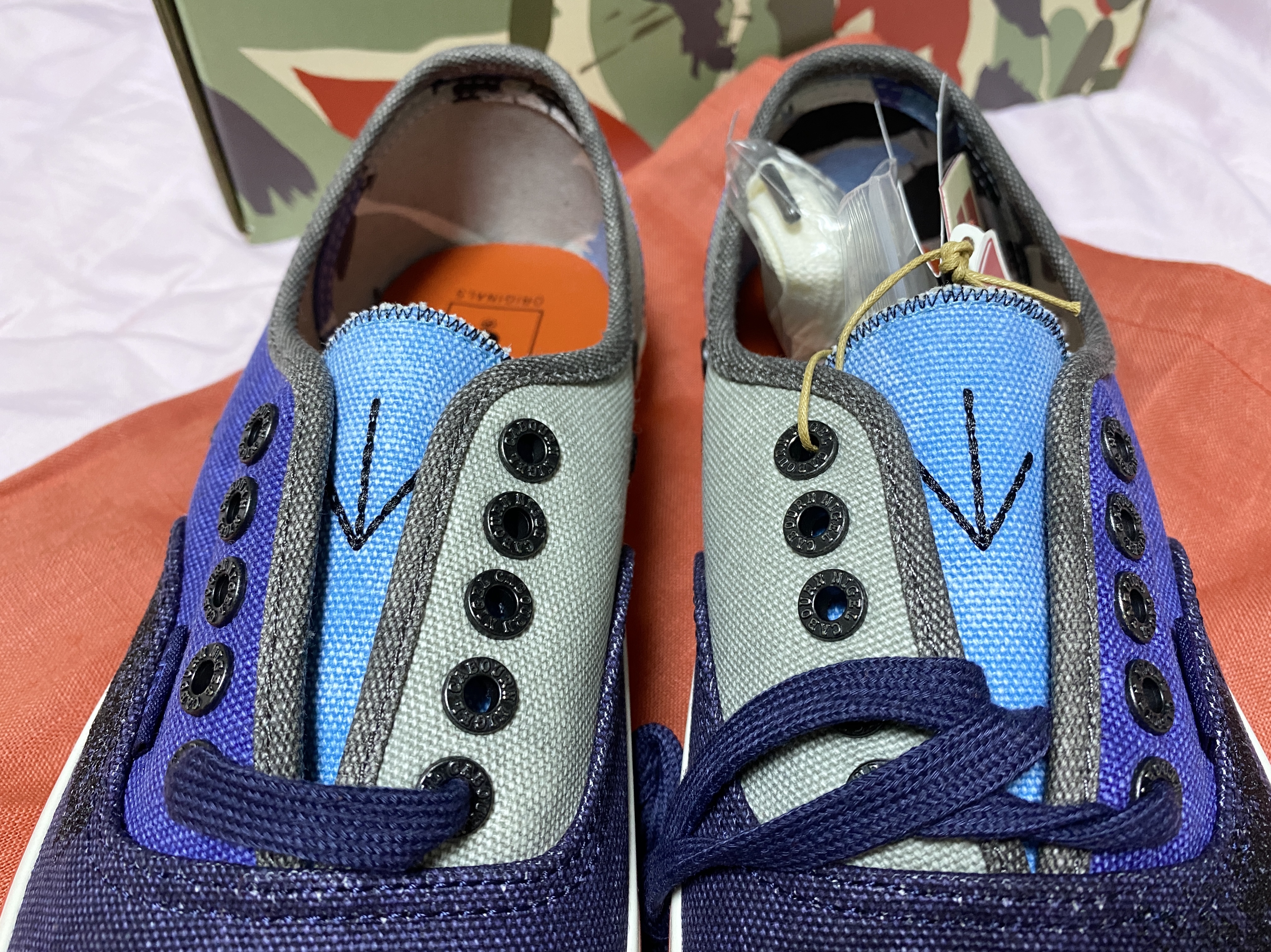 Vans Vault x Nigel Cabourn OG Authentic LX Crazy Navy Mix 착용 스타일 - 4