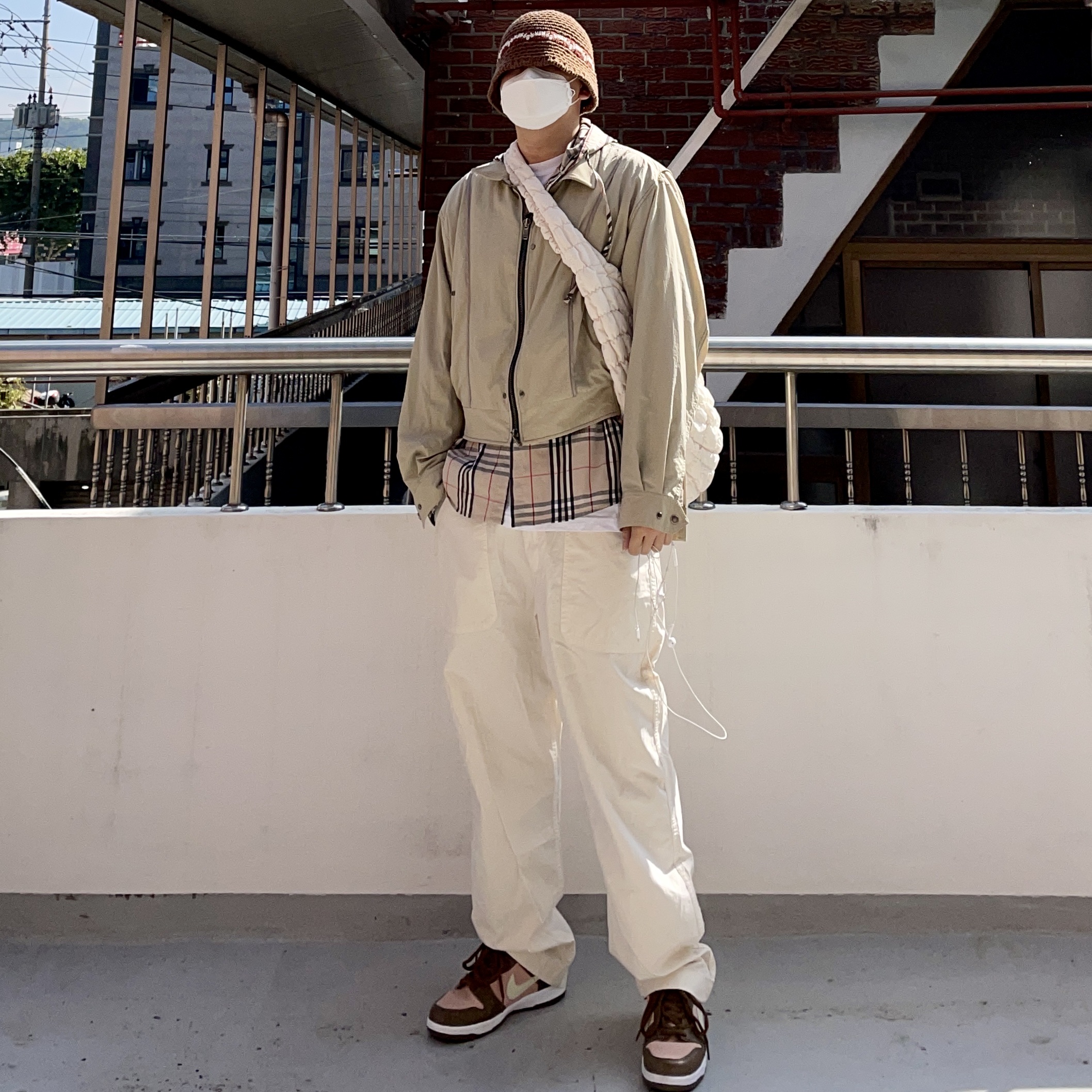 Nike x Stussy Dunk SB Low Cherry 착용 스타일