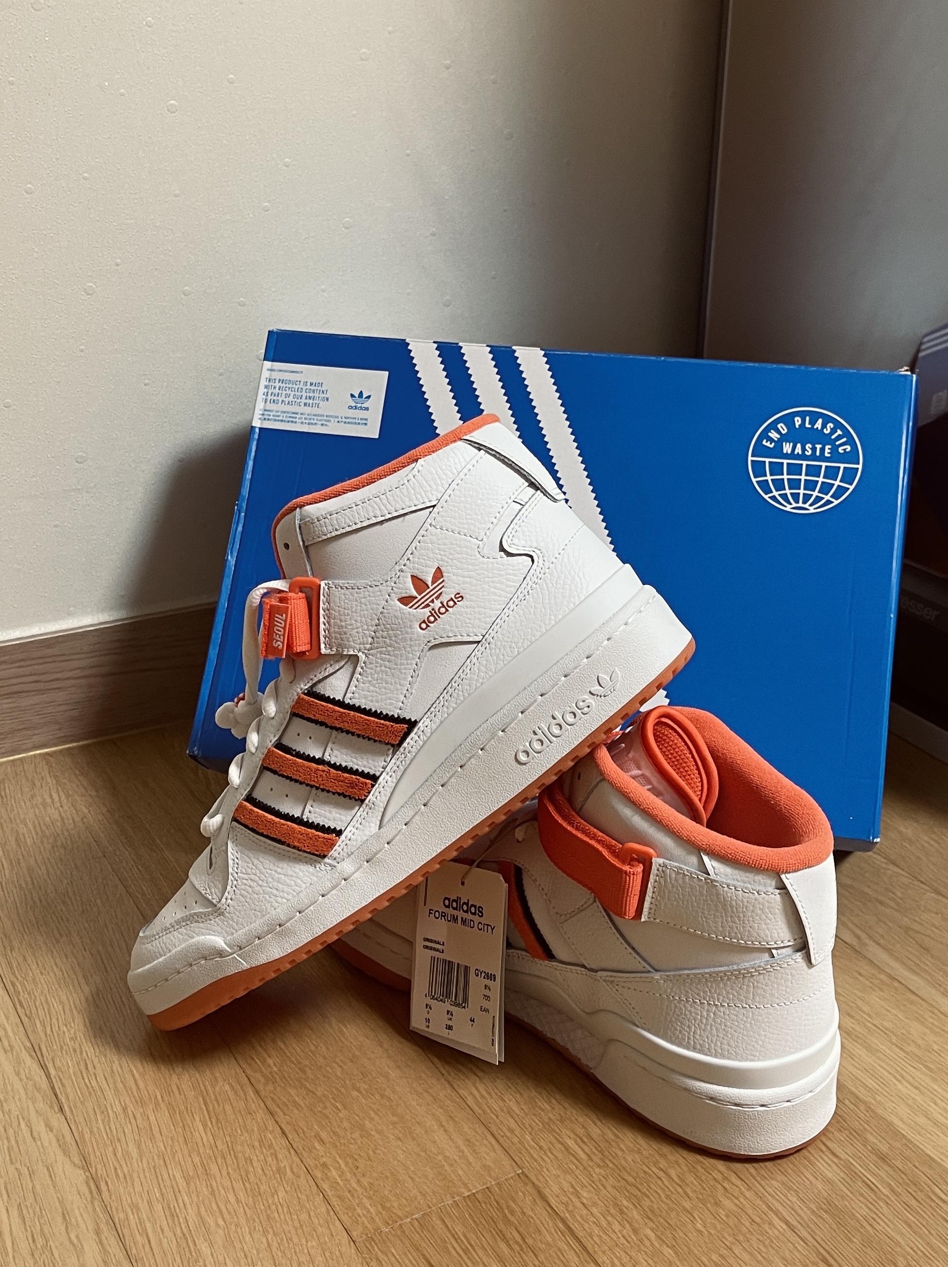 Adidas Forum Mid City Seoul 착용 스타일