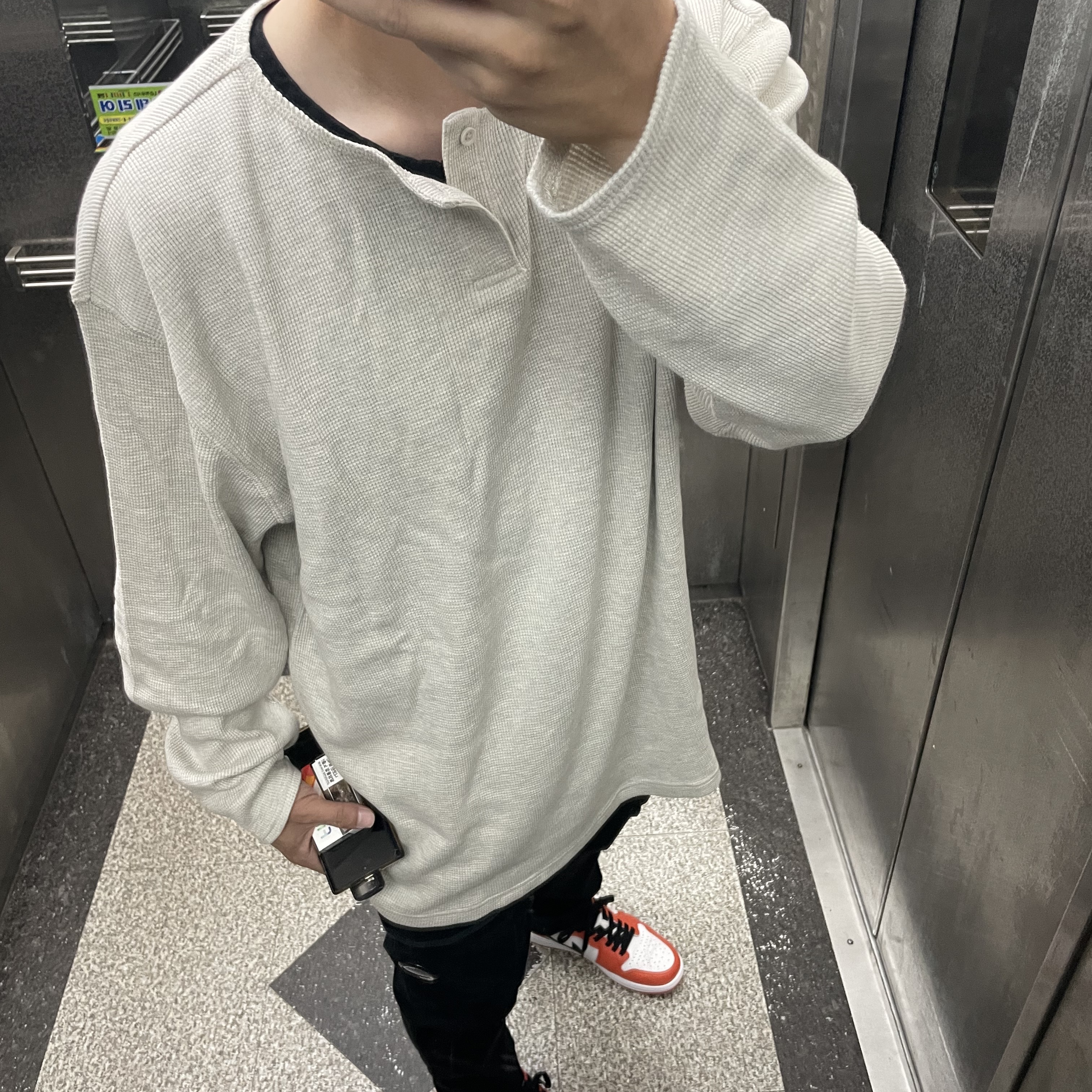 Jordan 1 Low OG Starfish 착용 스타일 - 2