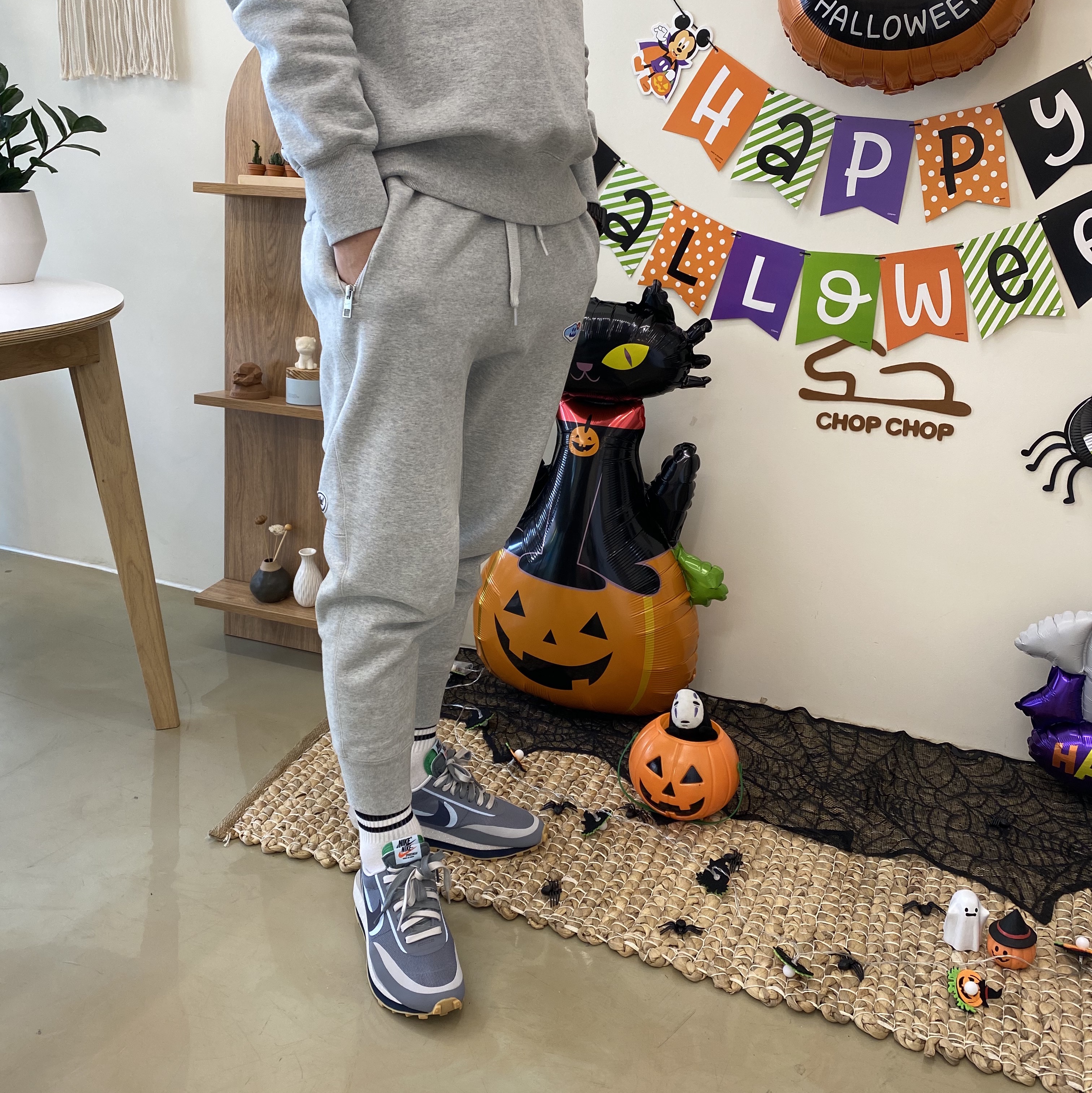 Nike x Sacai x Clot LDWaffle Cool Grey 착용 스타일 - 1