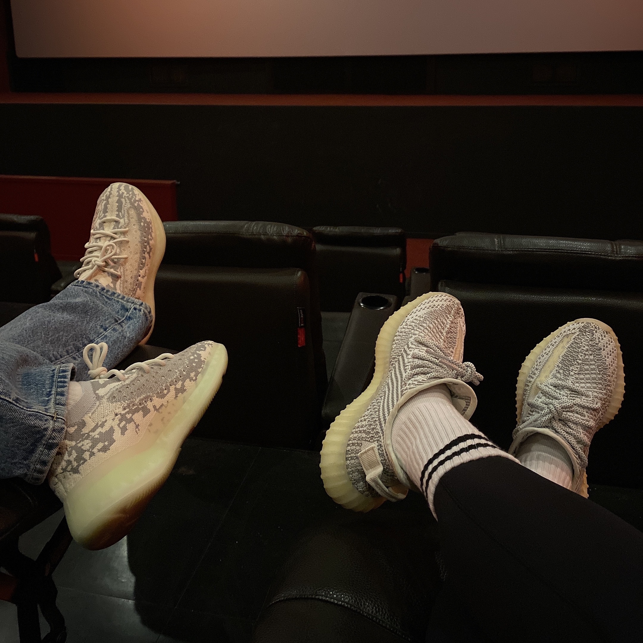 Adidas Yeezy Boost 380 Alien, Adidas Yeezy Boost 350 V2 Static - Non-Reflective 2018 착용 스타일