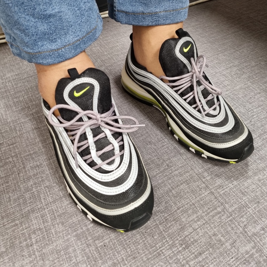 Nike Air Max 97 OG Black Volt Asia 착용 스타일