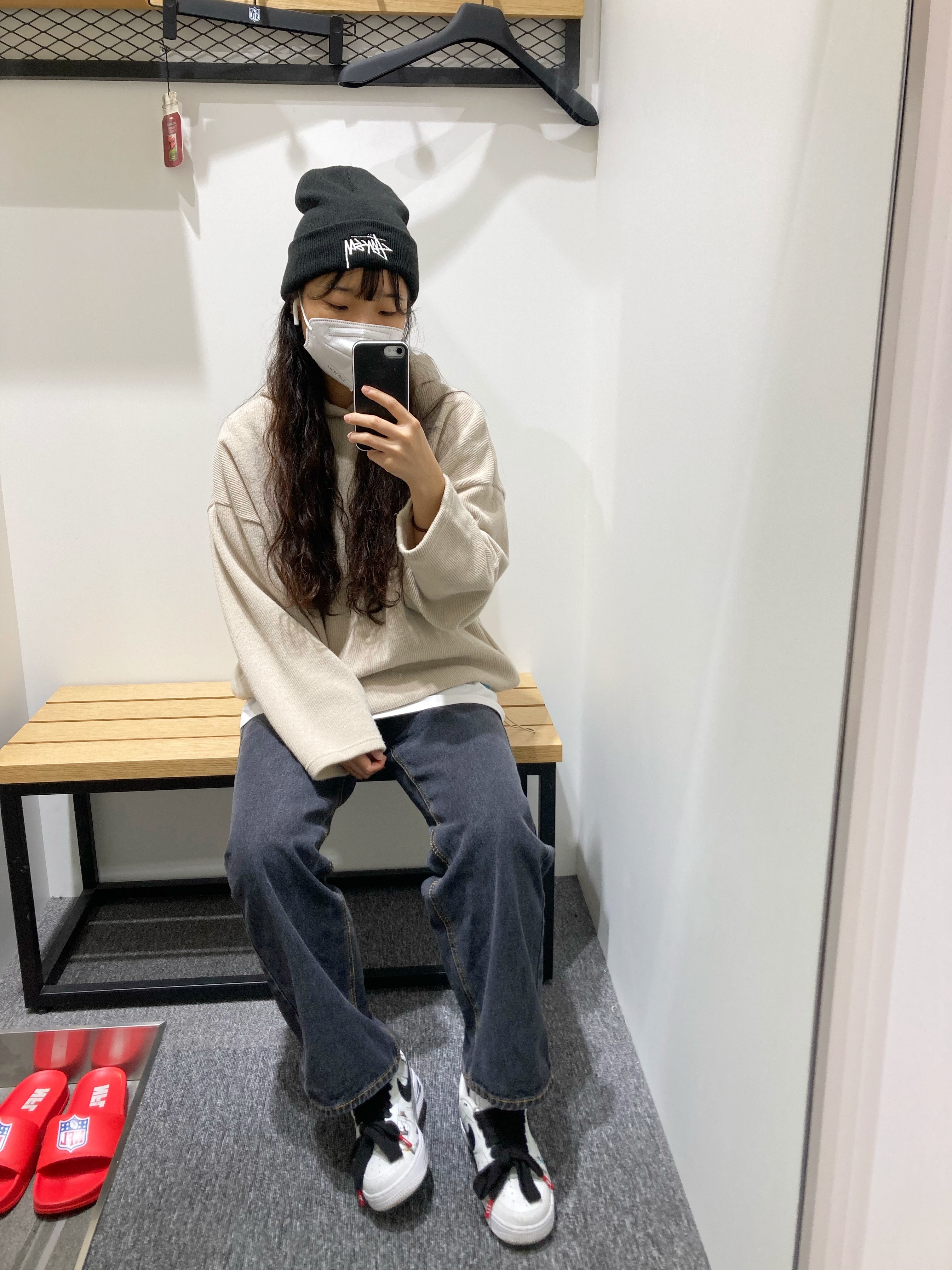 Nike x Stussy Cuff Beanie Black, Nike x Peaceminusone Air Force 1 Low Para-Noise 2.0 착용 스타일