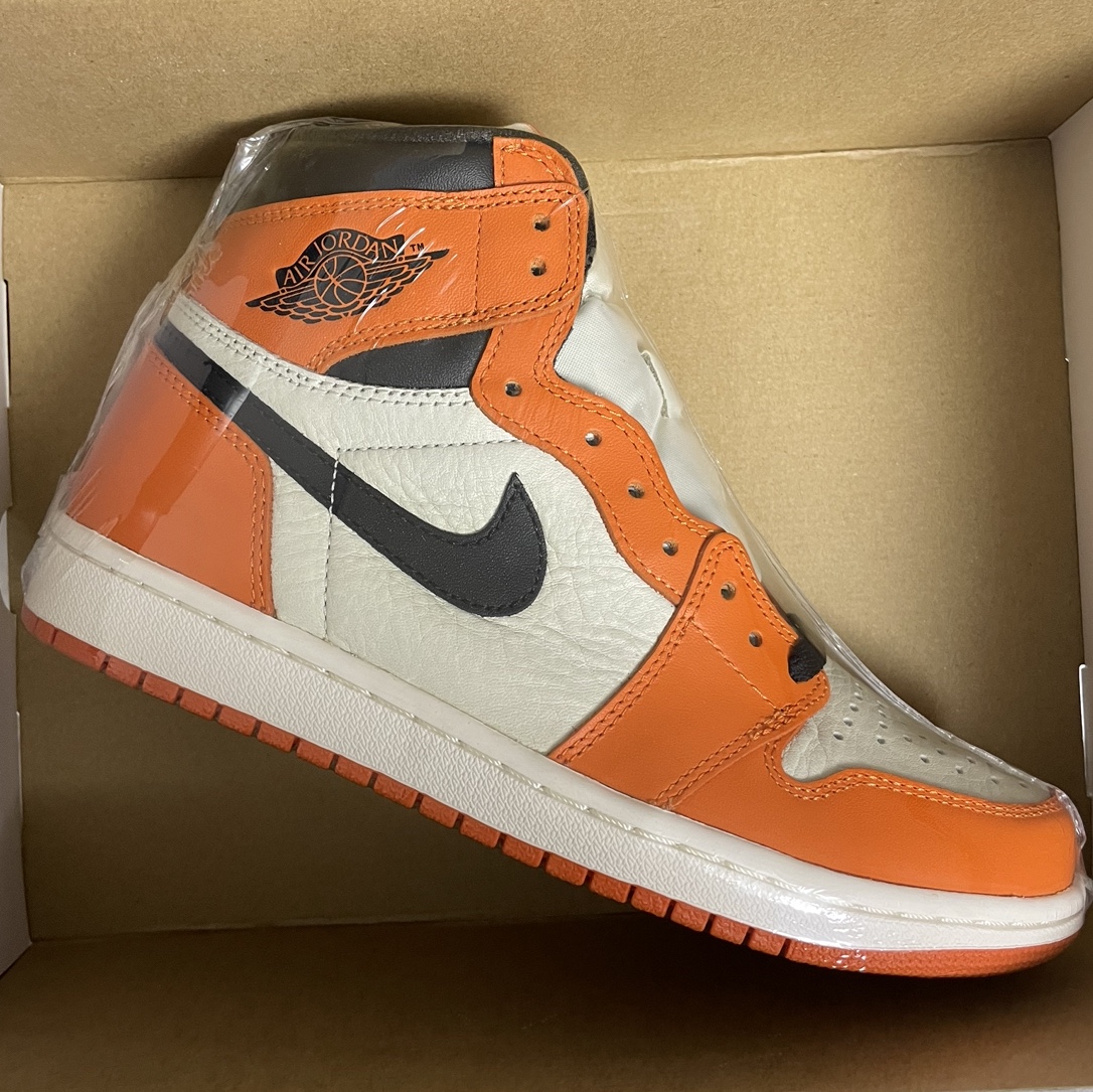 Jordan 1 Retro High OG Reverse Shattered Backboard 착용 스타일