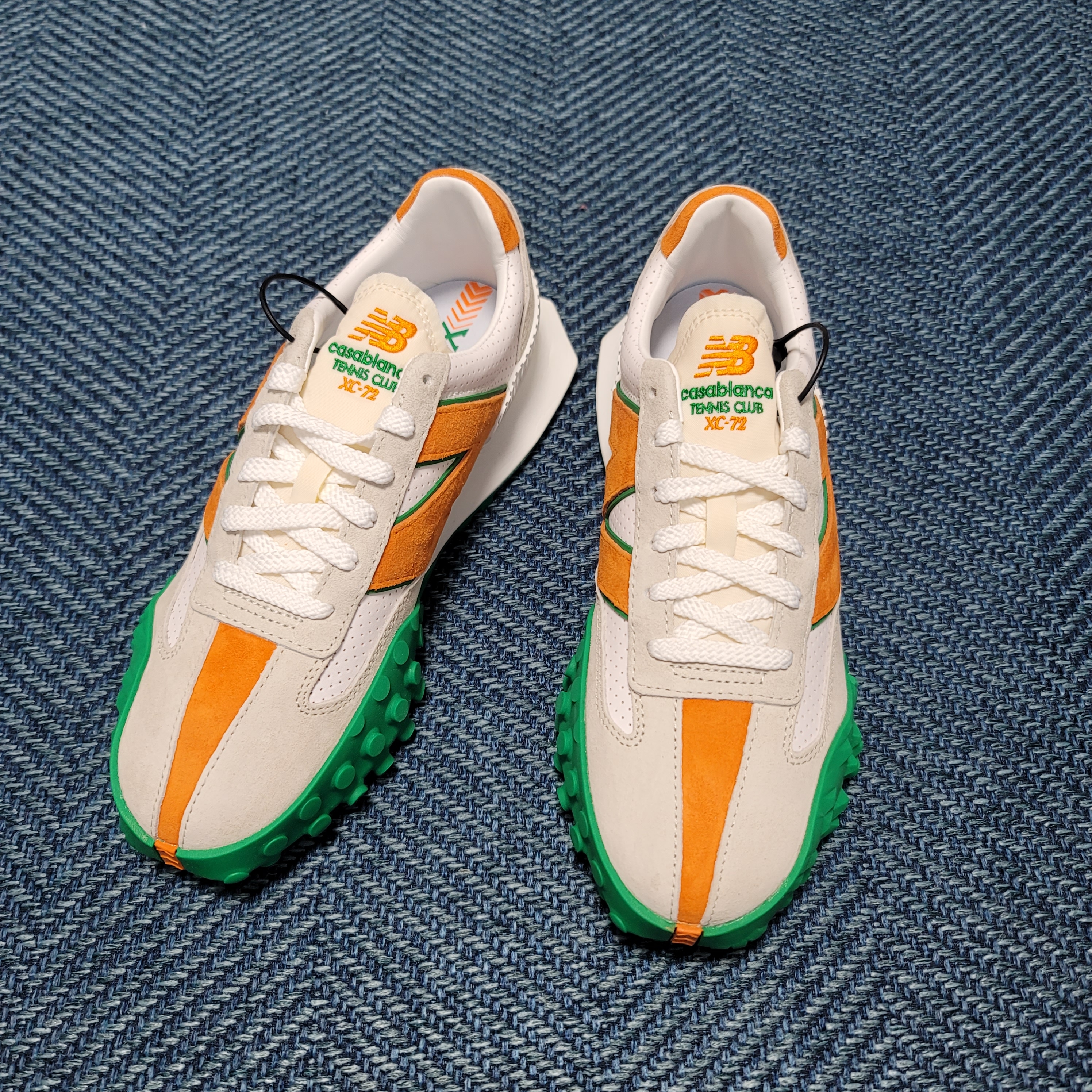 New Balance x Casablanca XC-72 Persimmon Jolly Green 착용 스타일 - 1