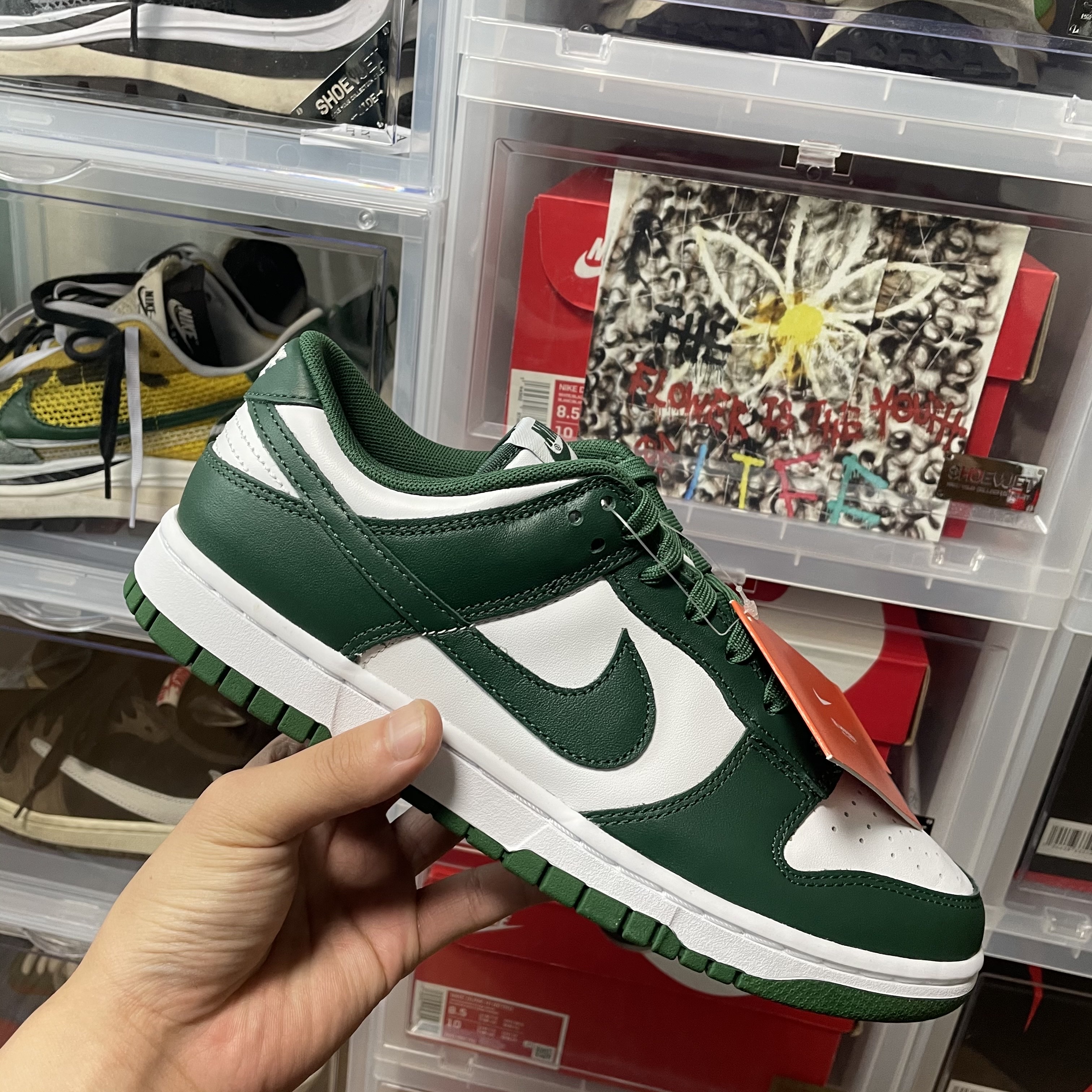 Nike Dunk Low Retro Varsity Green 착용 스타일