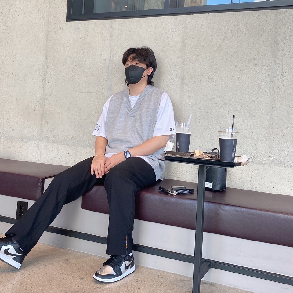 (W) Jordan 1 Low SE Silver Toe 착용 스타일