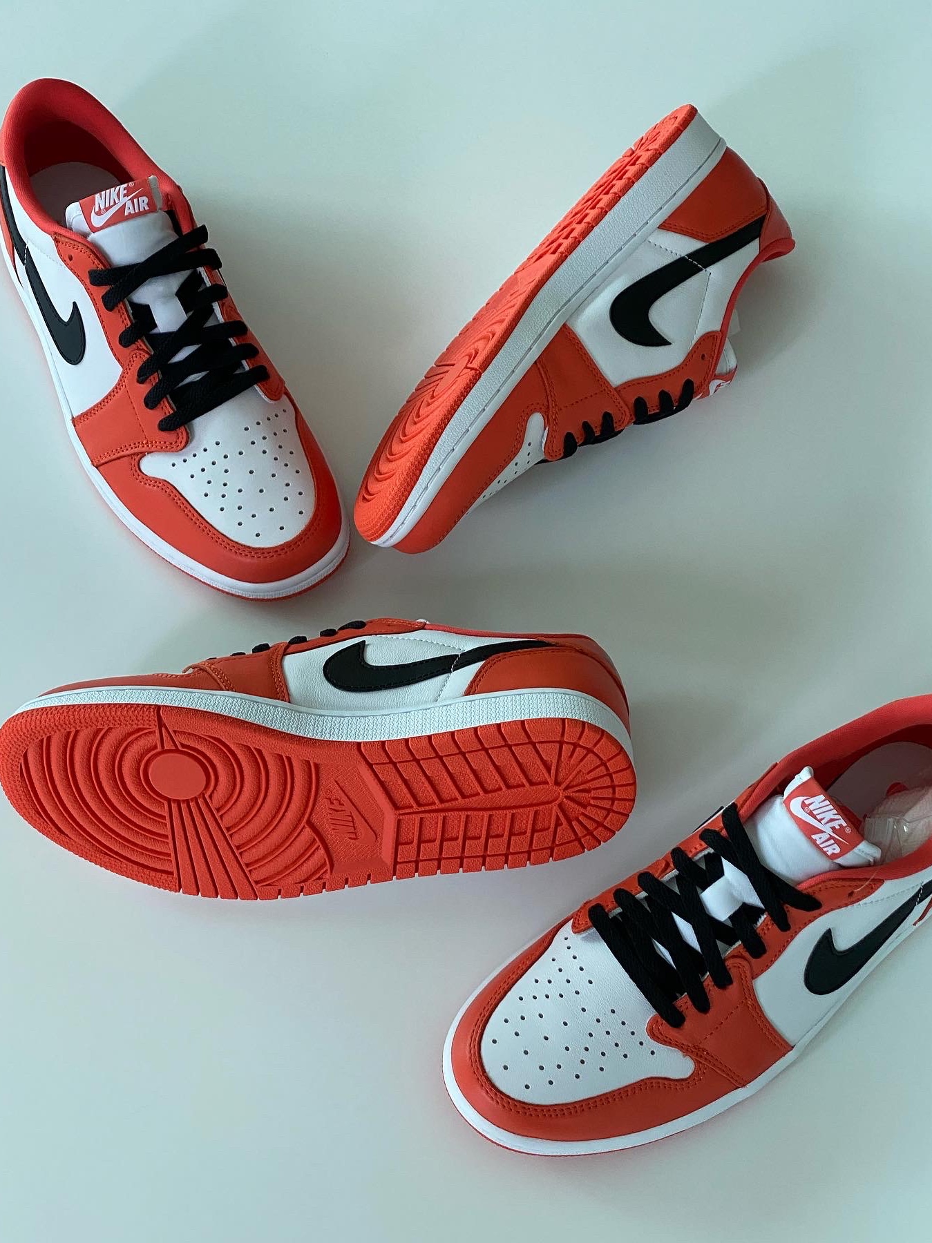 Jordan 1 Low OG Starfish 착용 스타일 - 1