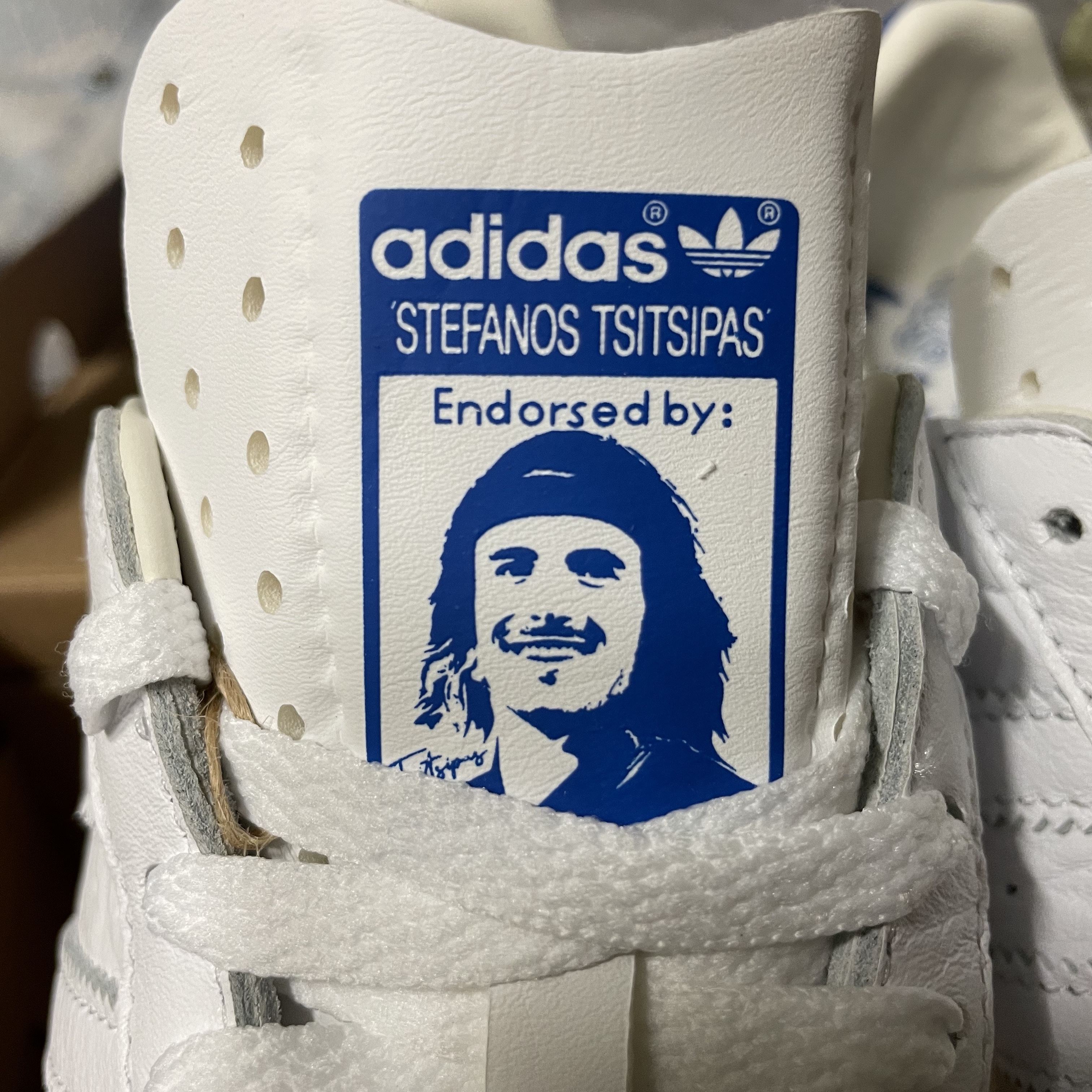 Adidas Earlham Tsitsipas White Blue 착용 스타일 - 1
