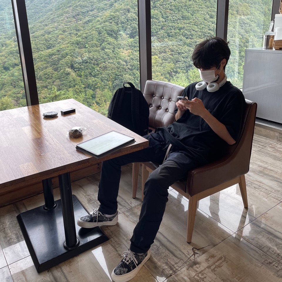 Vans x C2H4 Era Virtual Reality Beta Phantom 착용 스타일