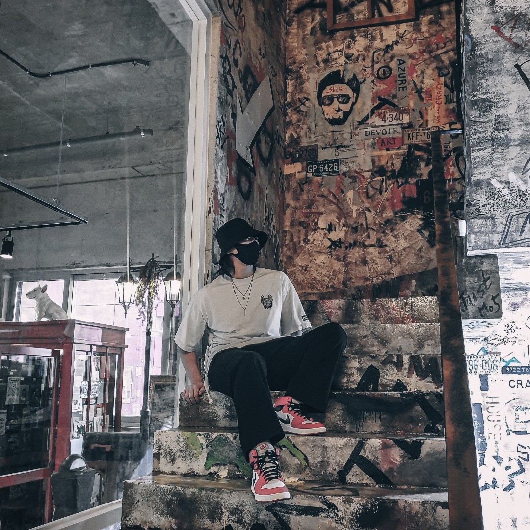 Jordan 1 KO Chicago 2021 착용 스타일 - 1
