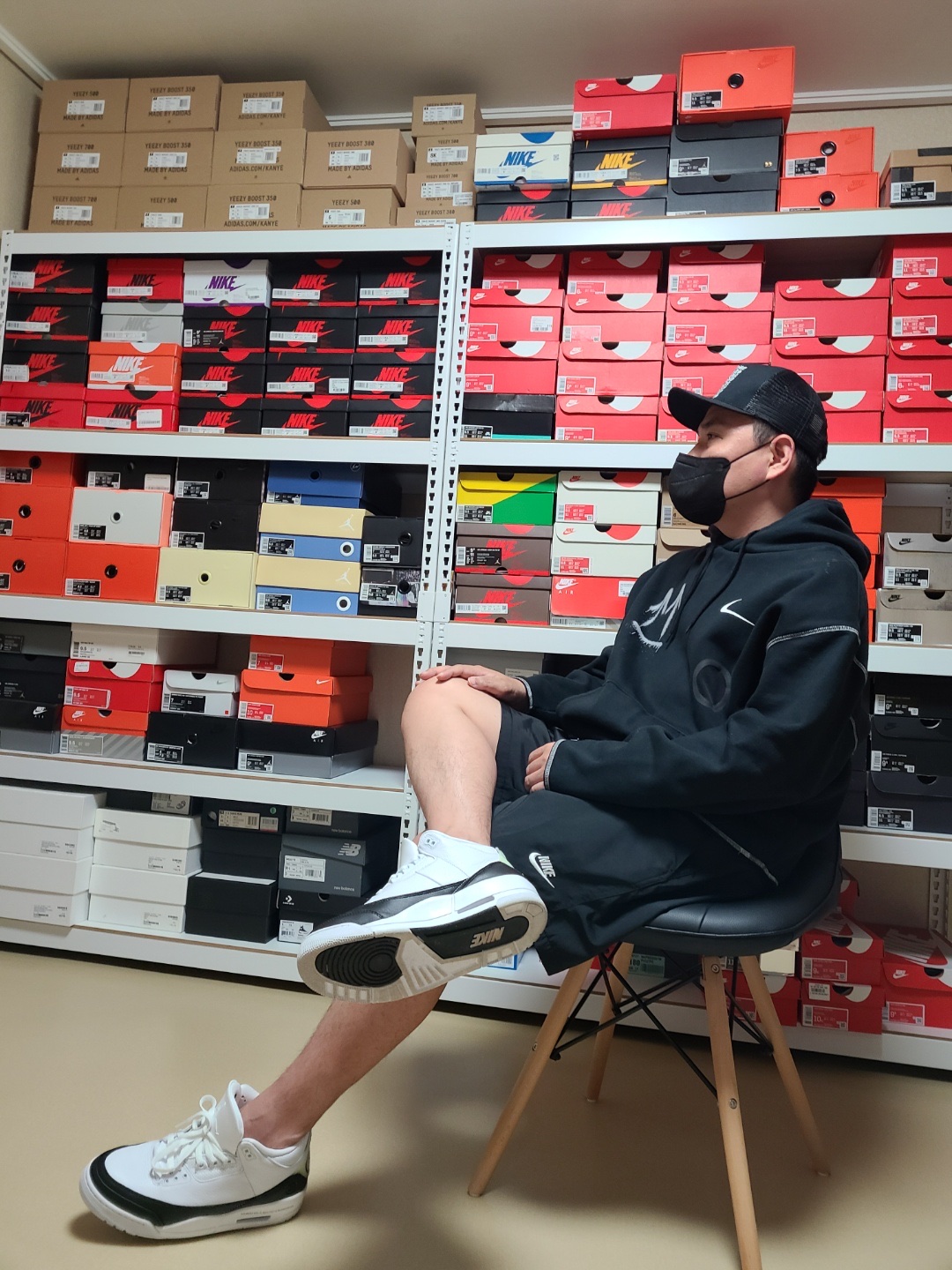 Jordan 3 x Fragment Retro SP White Black, Nike x Off-White NRG RU Hoodie 착용 스타일