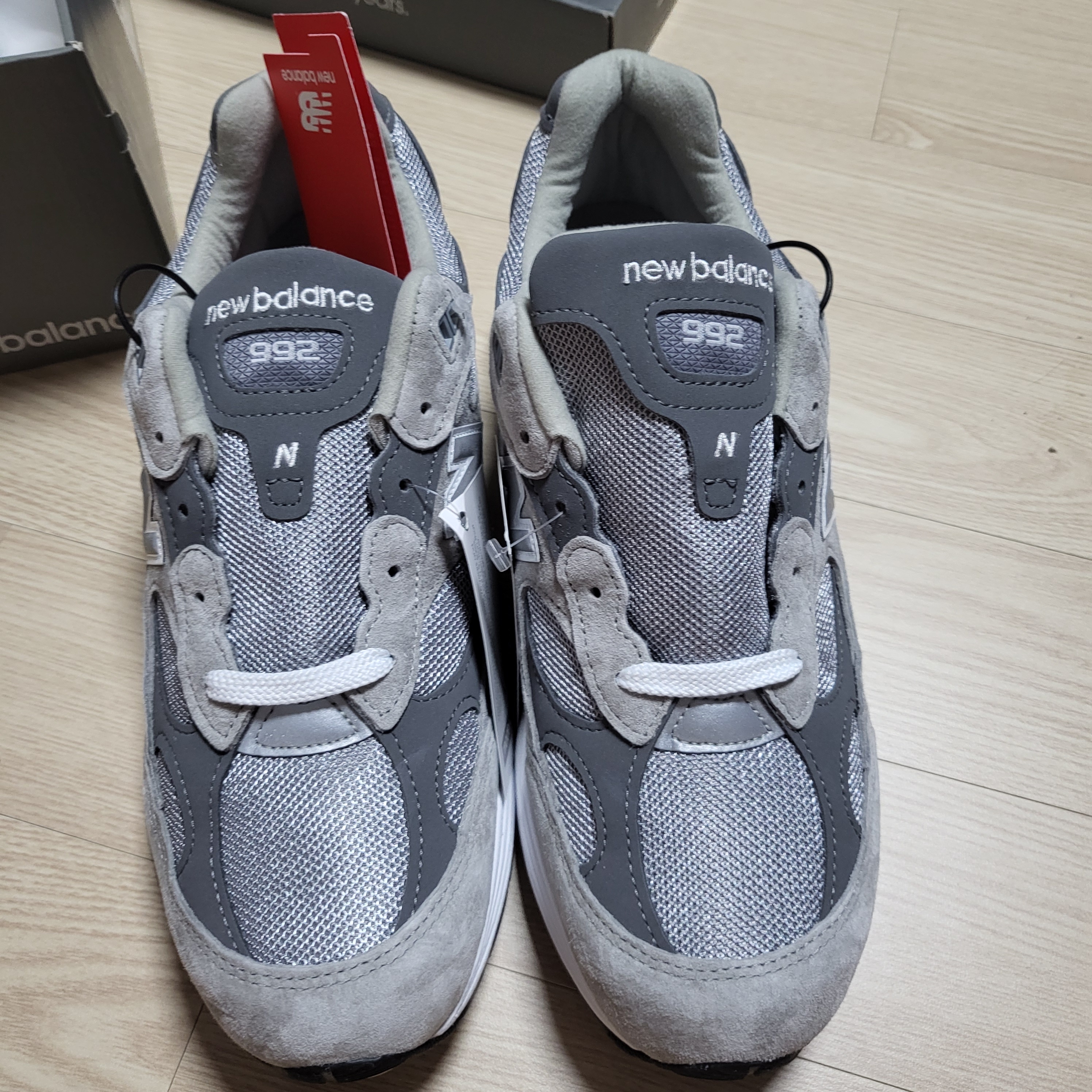 New Balance 992 Made in USA Grey - D Standard 착용 스타일 - 3