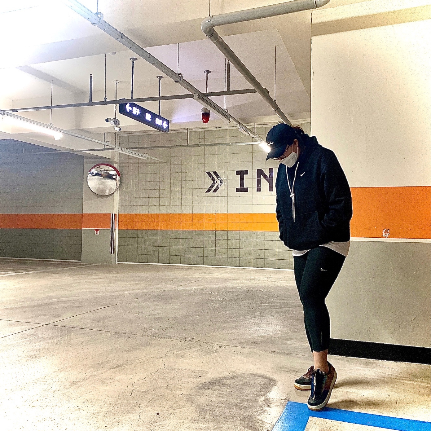 Nike M NRG Hoodie Black, Nike x Travis Scott Air Force 1 Low Cactus Jack 착용 스타일