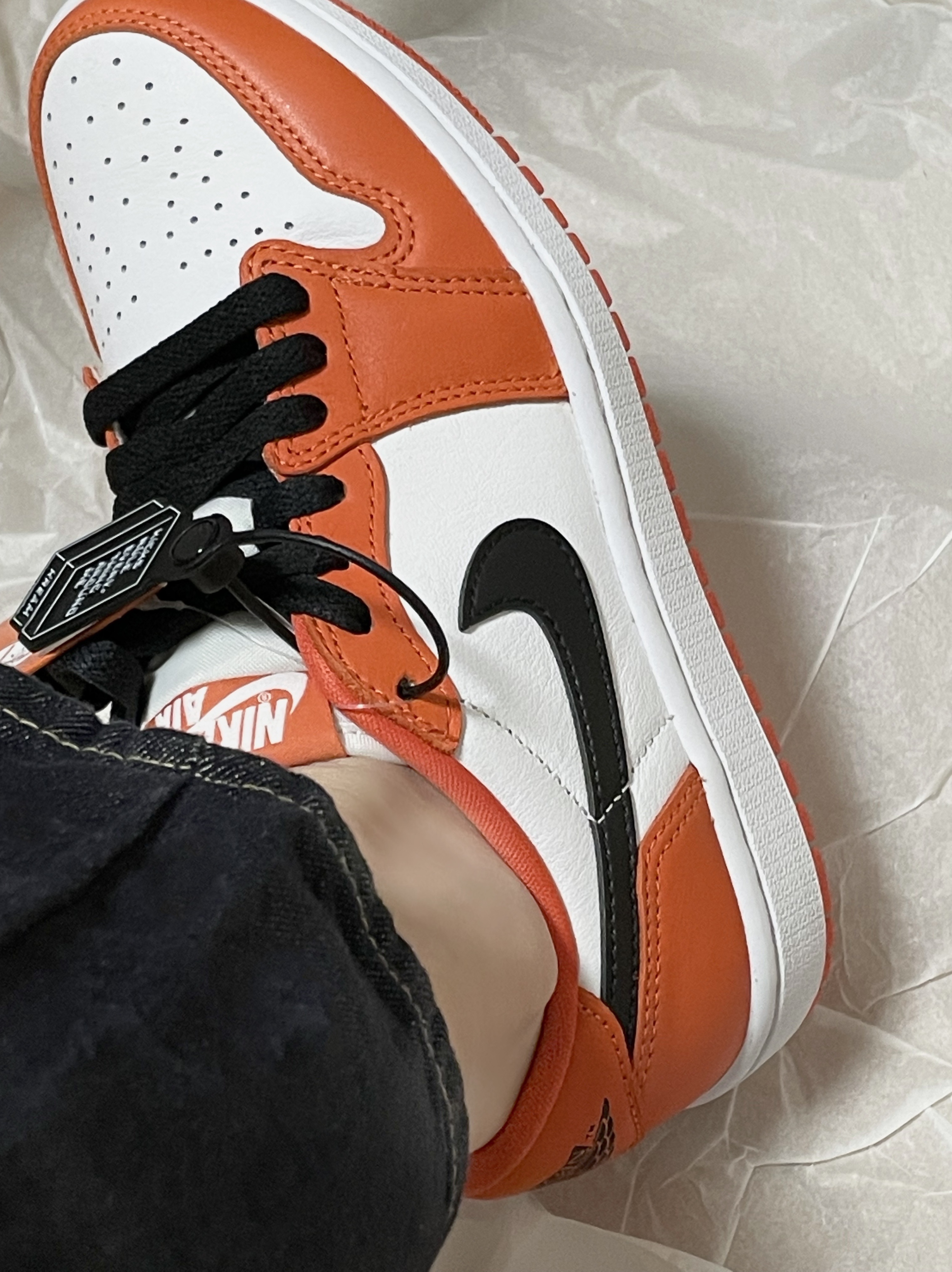 Jordan 1 Low OG Starfish, (W) Jordan 1 Low OG Starfish 착용 스타일