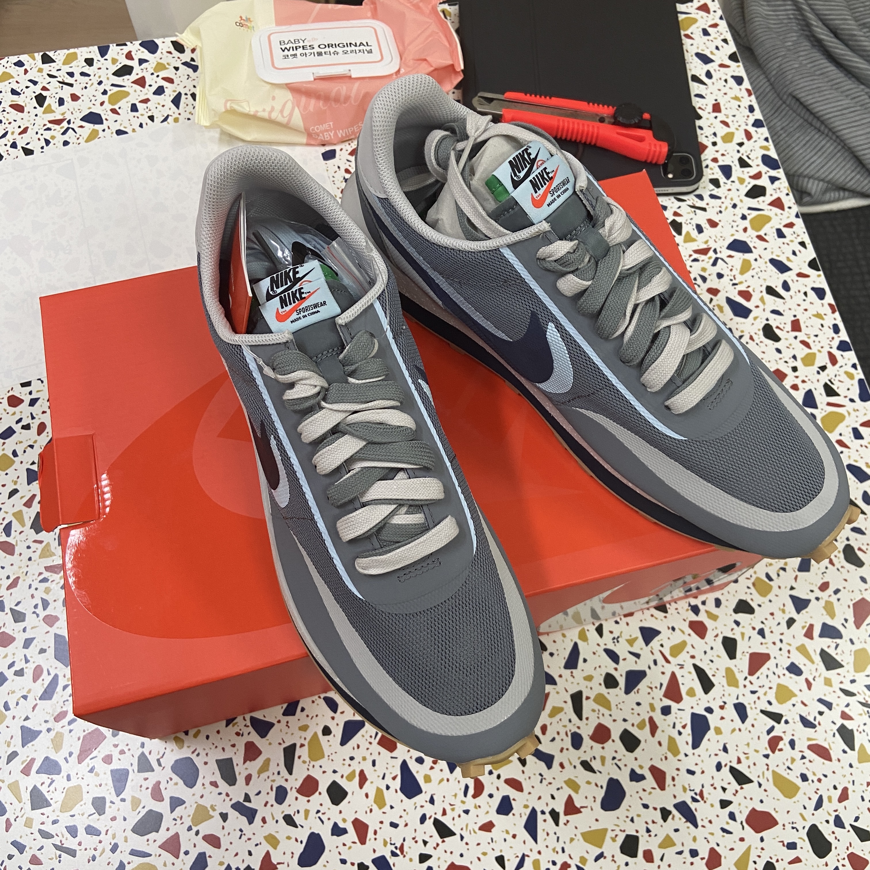 Nike x Sacai x Clot LDWaffle Cool Grey 착용 스타일