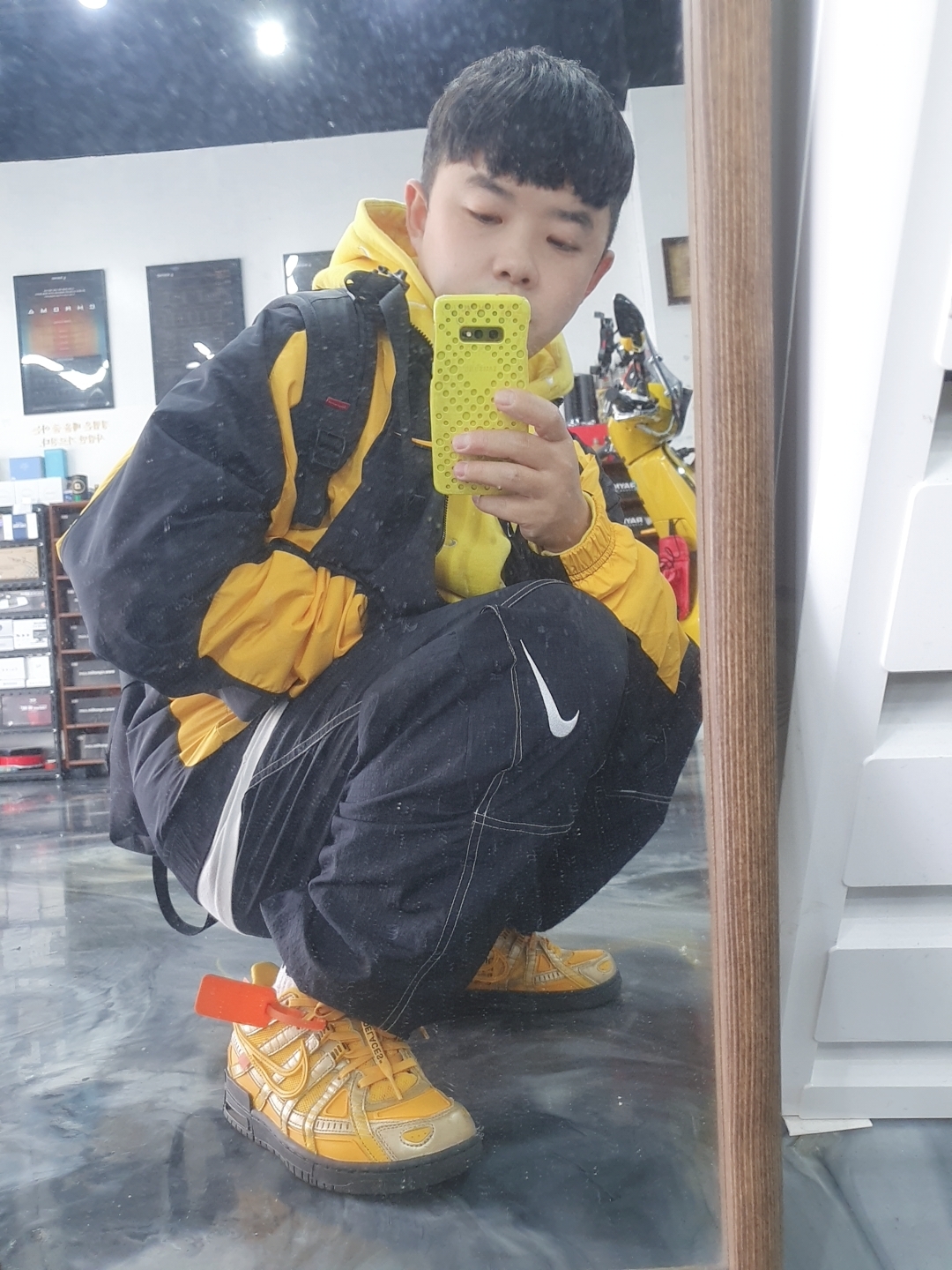 Nike x Drake Nocta Essential Track Jacket - US/EU, Nike NRG Swoosh Logo Hoodie Chrome Yellow 착용 스타일 - 2