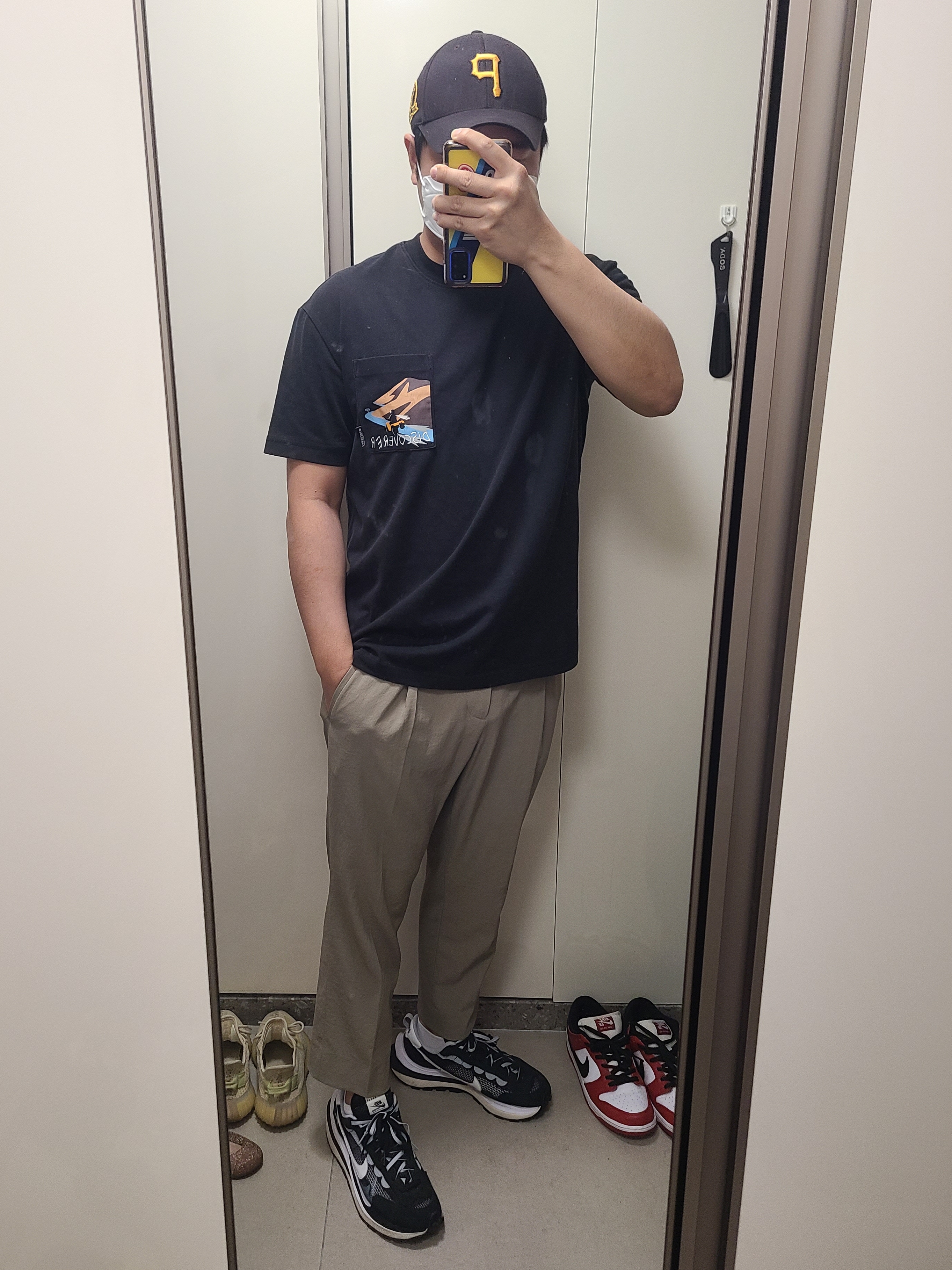 Nike x Sacai VaporWaffle Black White, Nike SB Dunk Low Pro Chicago 착용 스타일