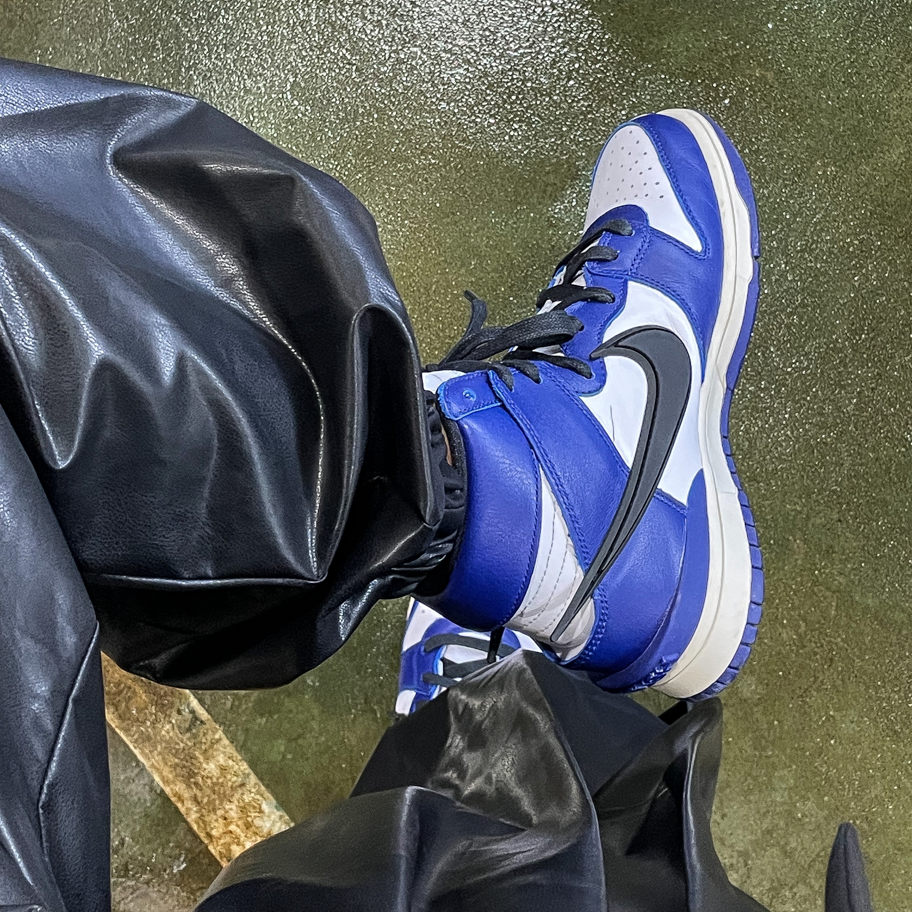 Nike x Ambush Dunk High Deep Royal Blue 착용 스타일 - 2