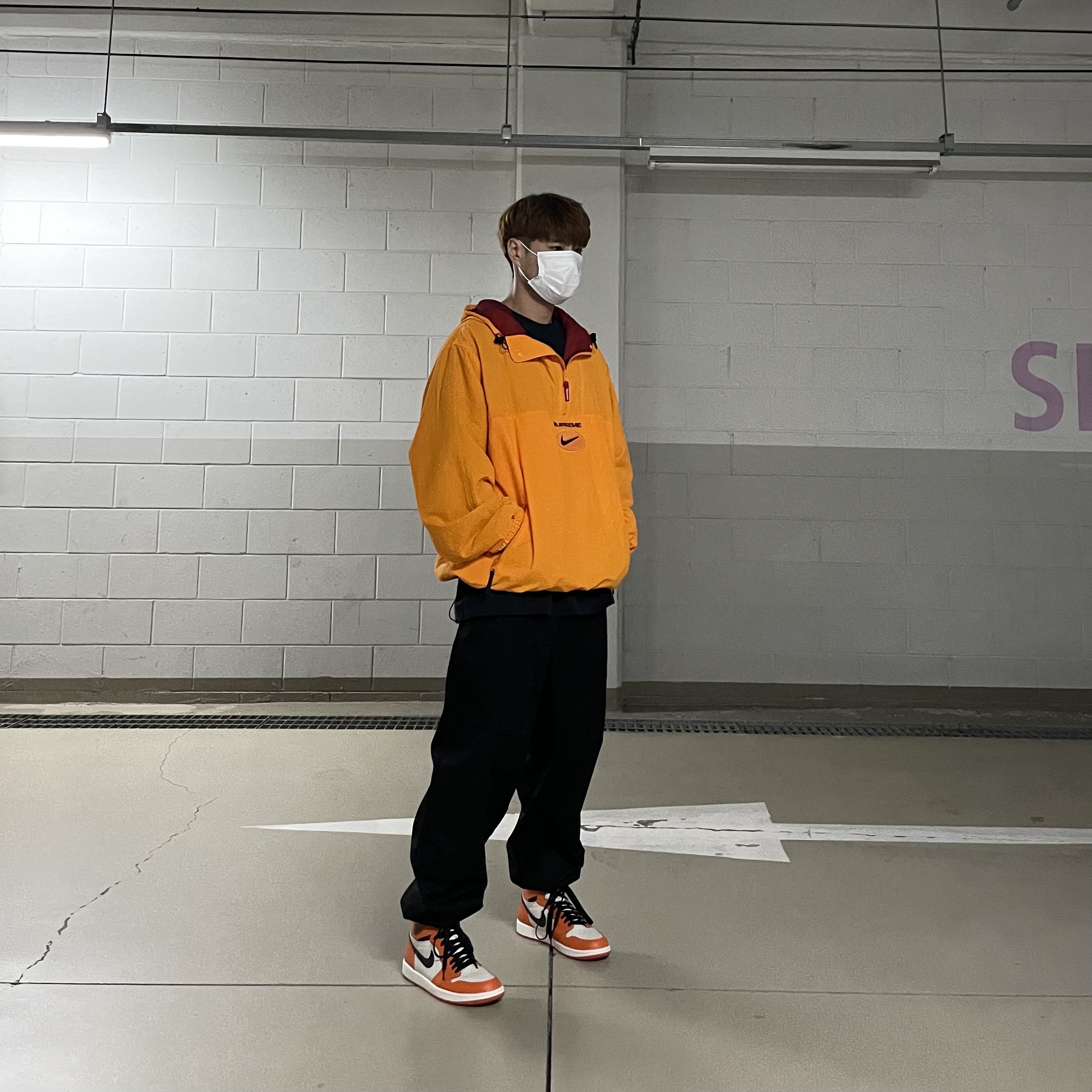 Supreme x Nike Jewel Reversible Ripstop Anorak Orange - 20FW, Jordan 1 Retro High OG Reverse Shattered Backboard 착용 스타일 - 2