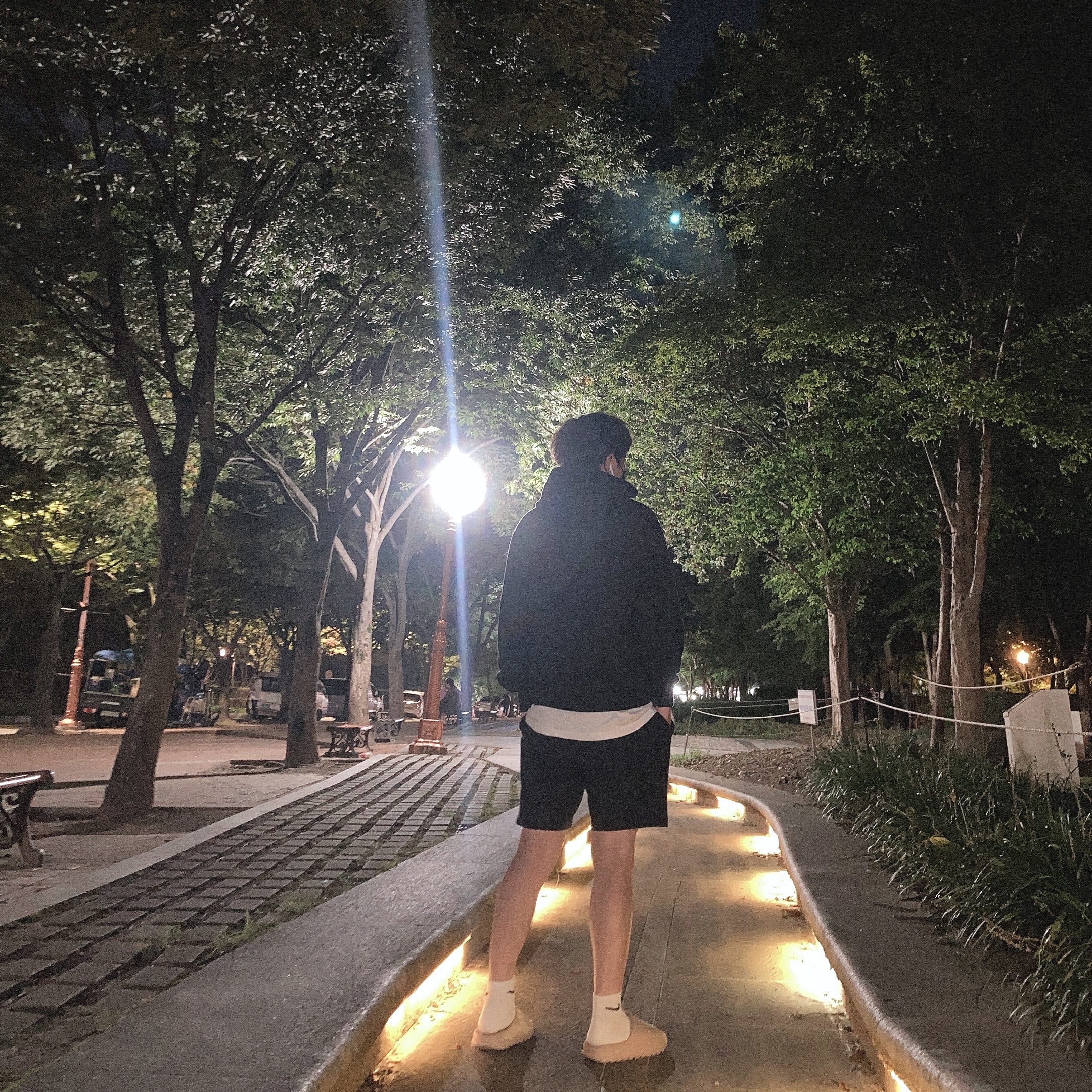 Adidas Yeezy Slide Pure, Essentials Pull-Over Hoodie Black - 21SS 착용 스타일