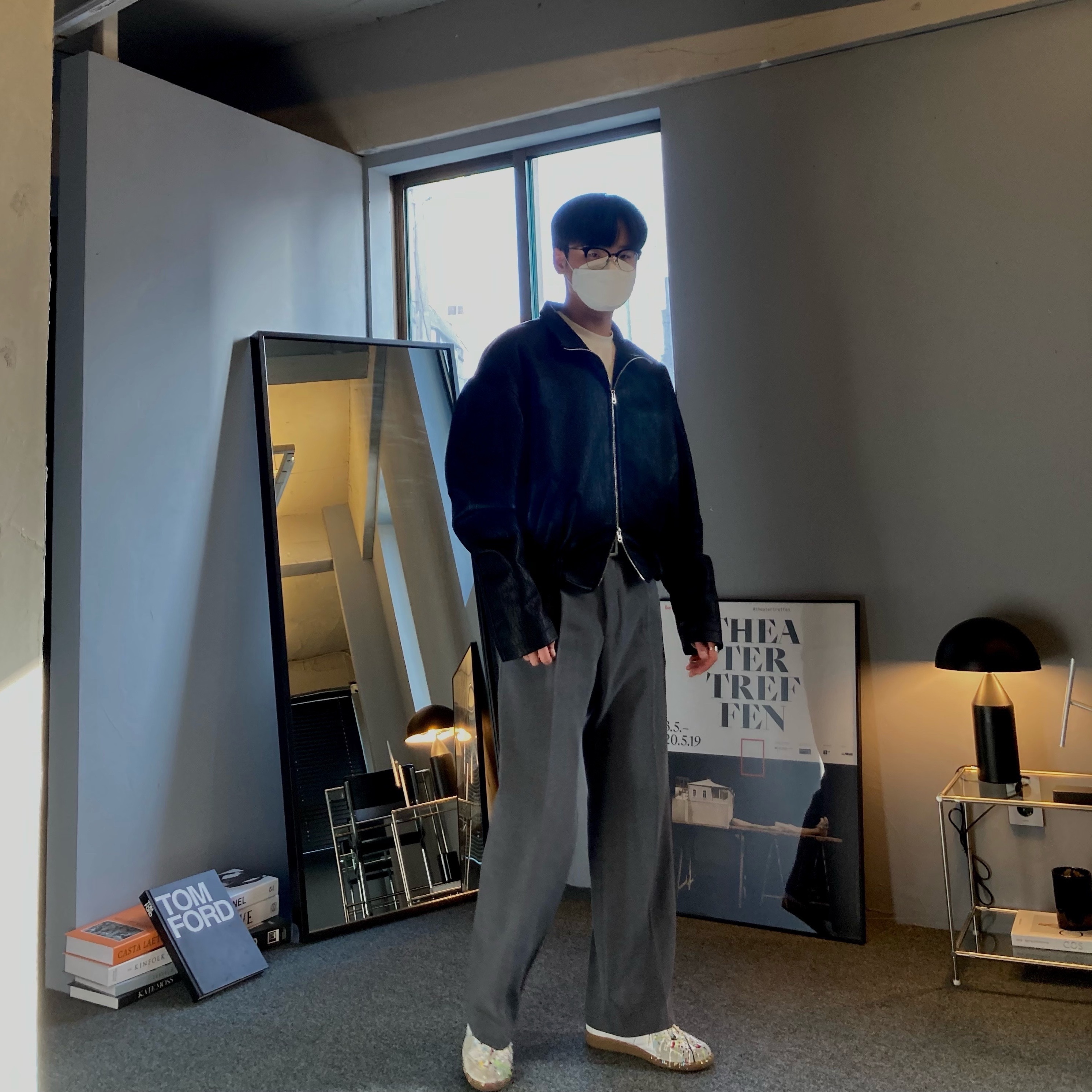 Maison Margiela Replica Paint Drop Sneakers 착용 스타일 - 2