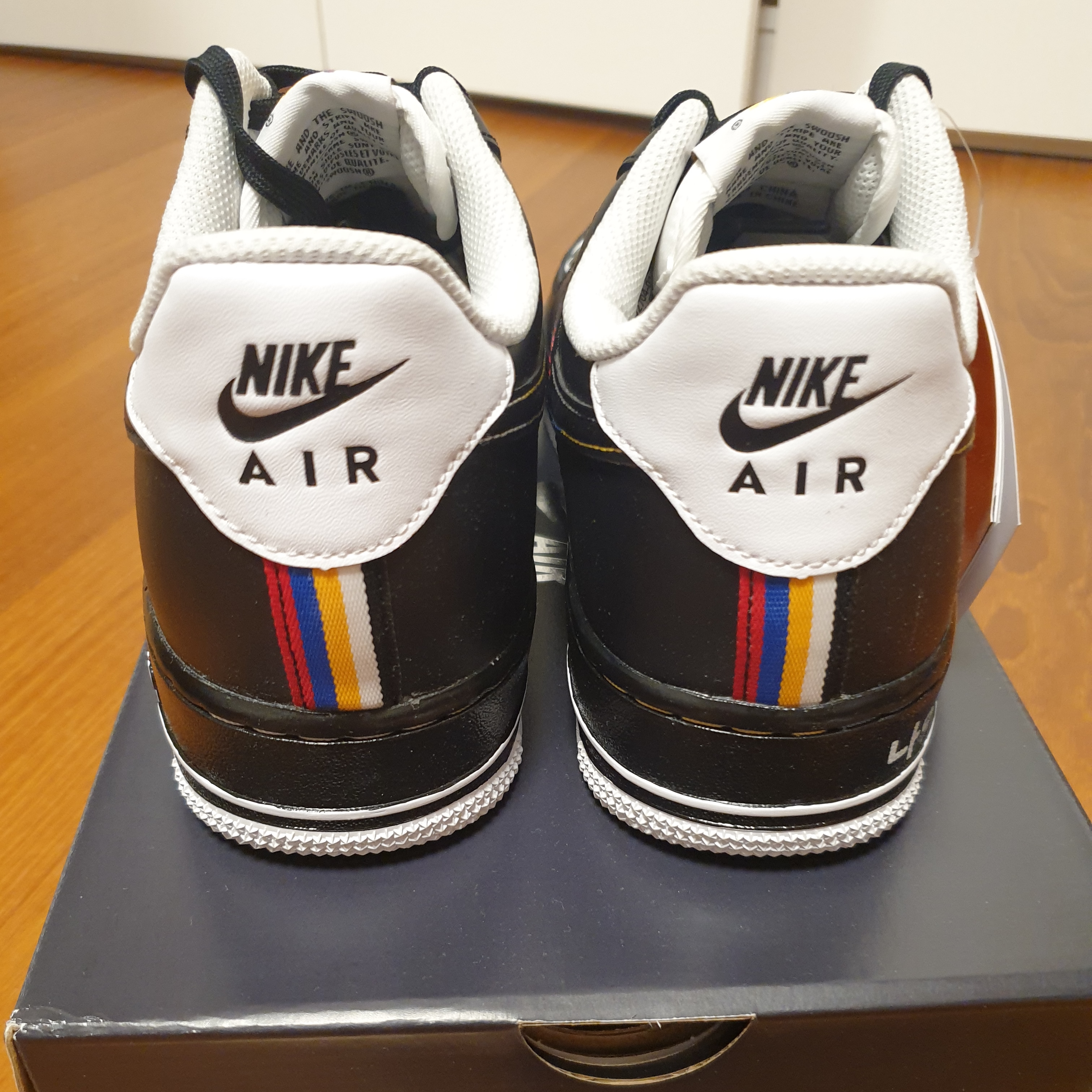 Nike Air Force 1 '07 LV8 Hangul Day 착용 스타일 - 5