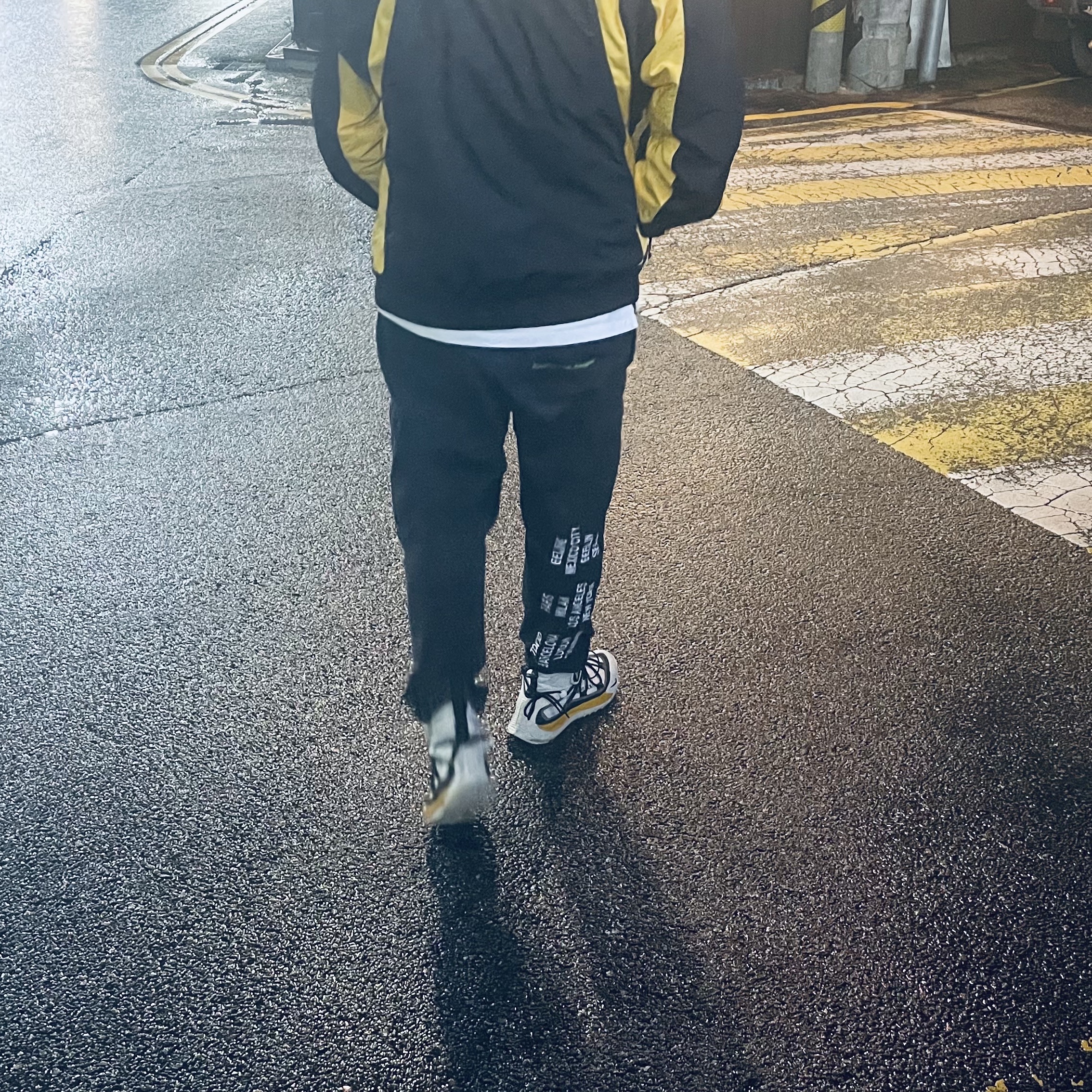 Nike ACG Terra Antarktik Gore-Tex Summit White, Nike x Drake Nocta Essential Track Jacket - US/EU 착용 스타일 - 1
