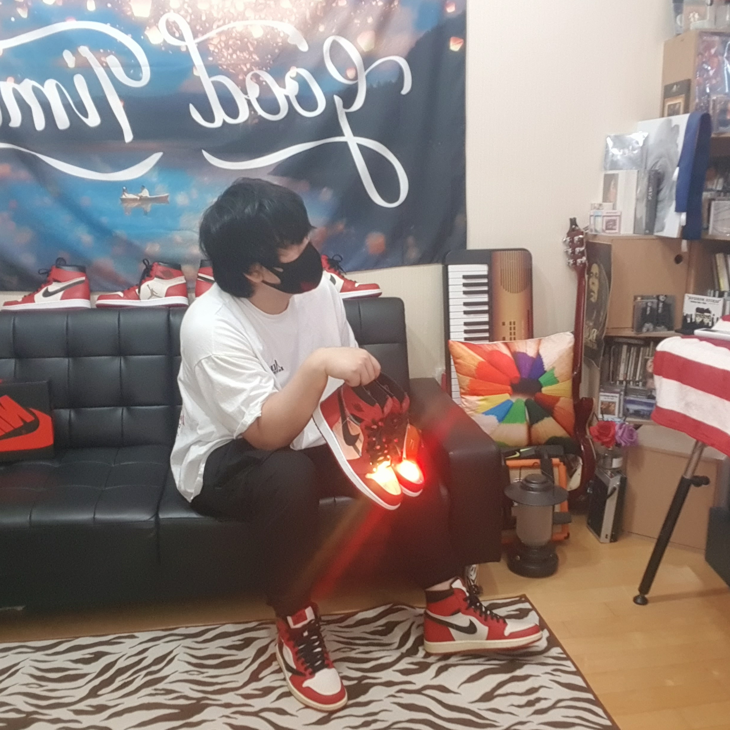 Jordan 1 Low White Red Black, (GS) Jordan 1 Low White Red Black 착용 스타일 - 4