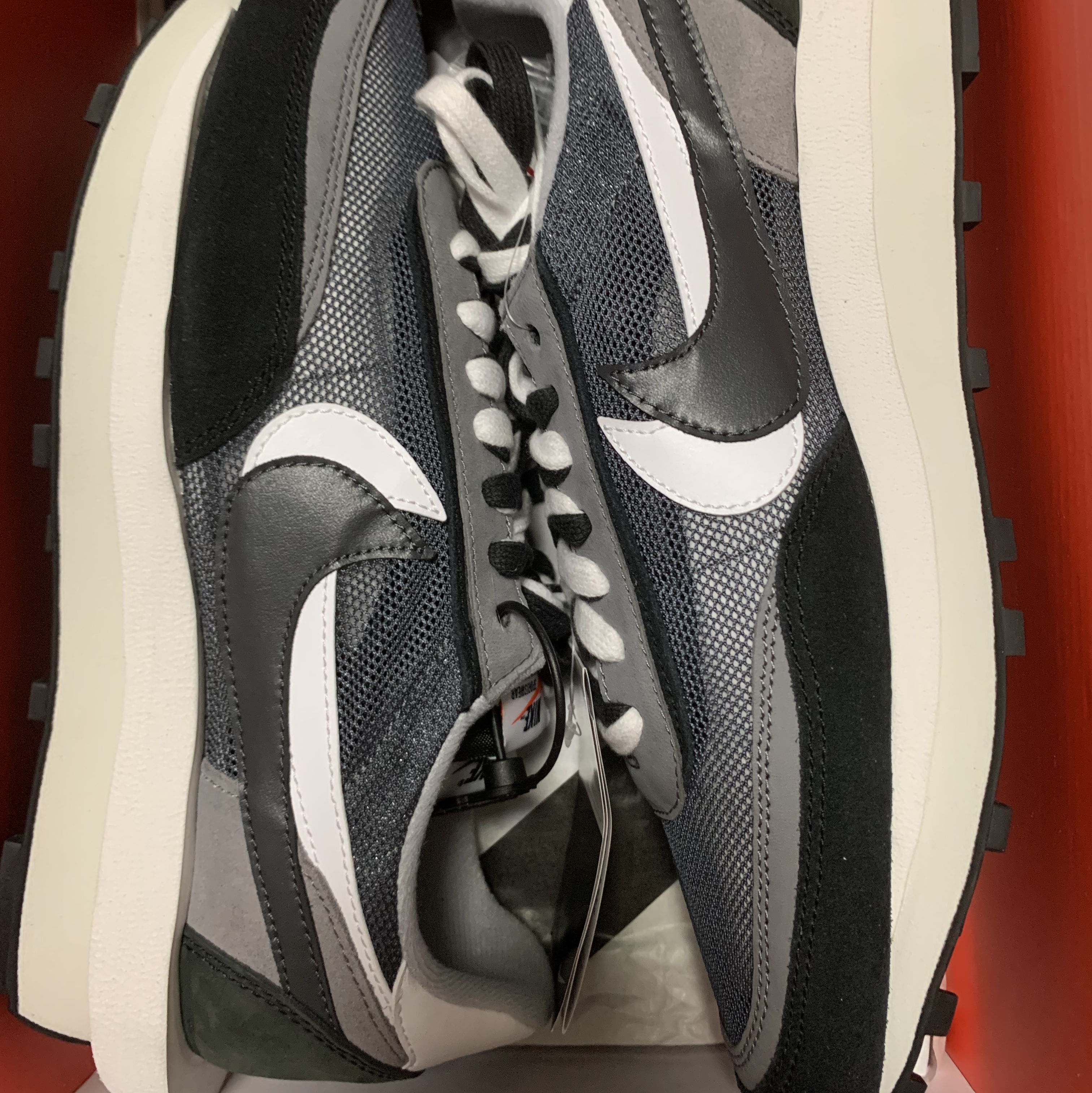 Nike x Sacai LDWaffle Black 착용 스타일
