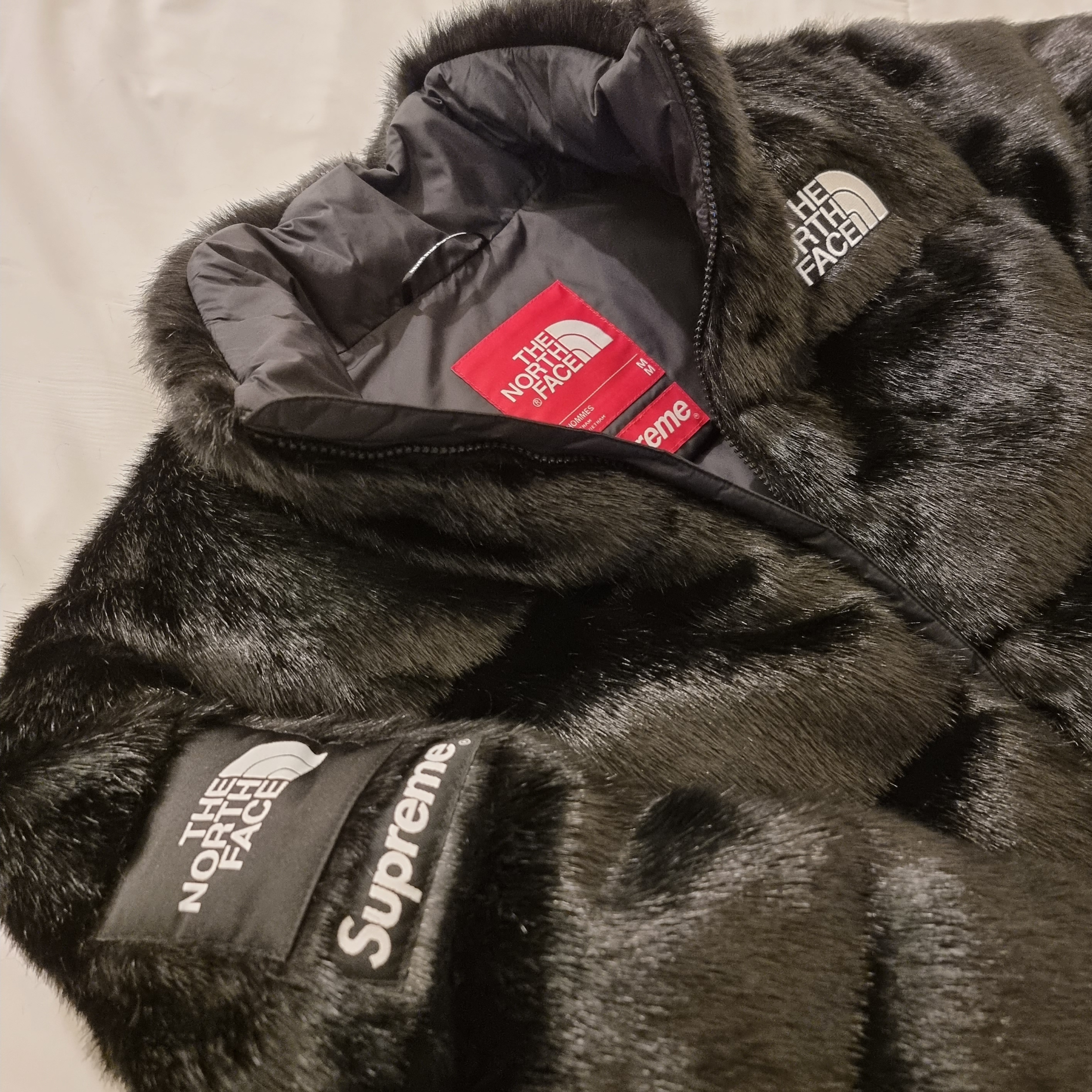 Supreme x The North Face Faux Fur Nuptse Jacket Black - 20FW 착용 스타일