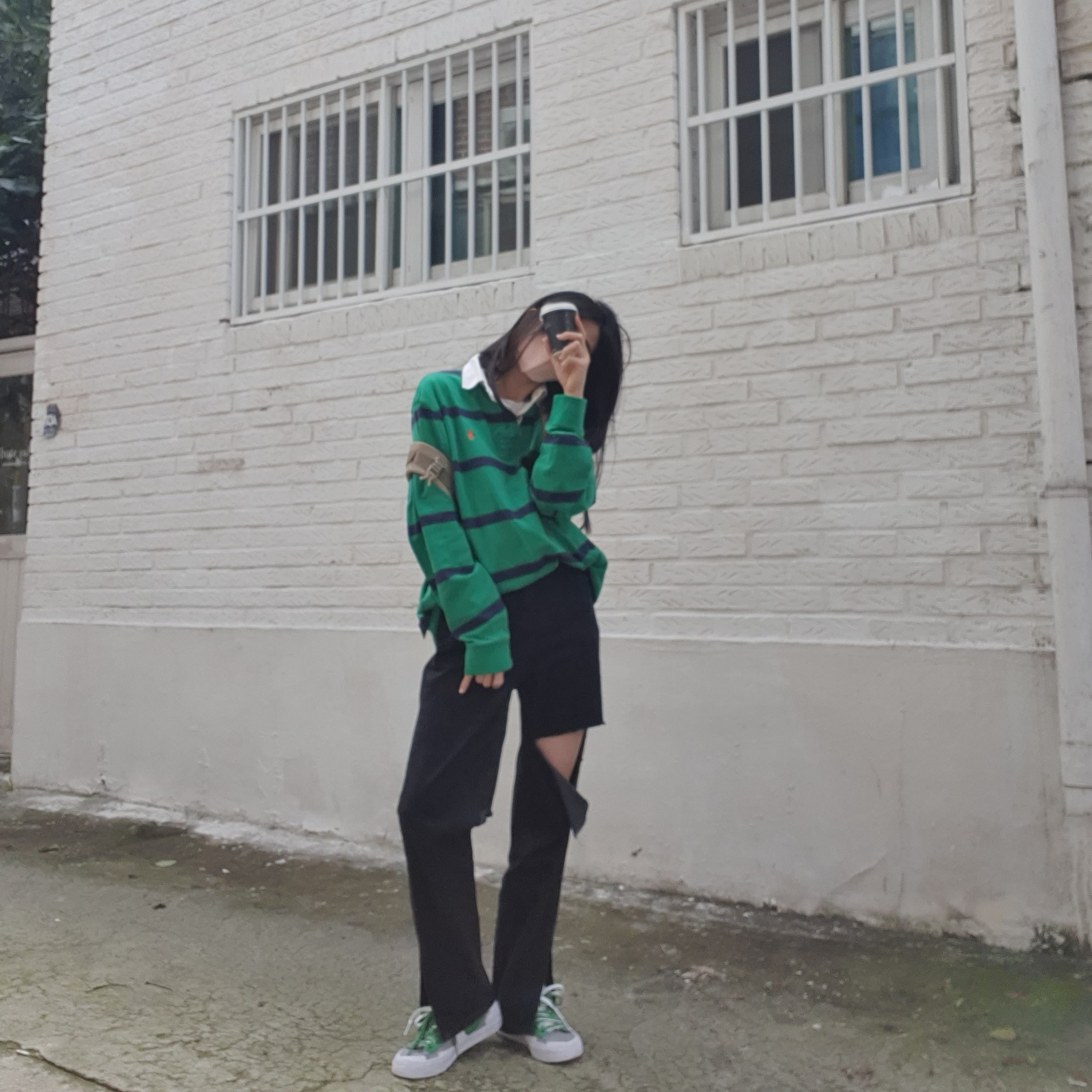 Nike x Sacai Blazer Low Classic Green 착용 스타일