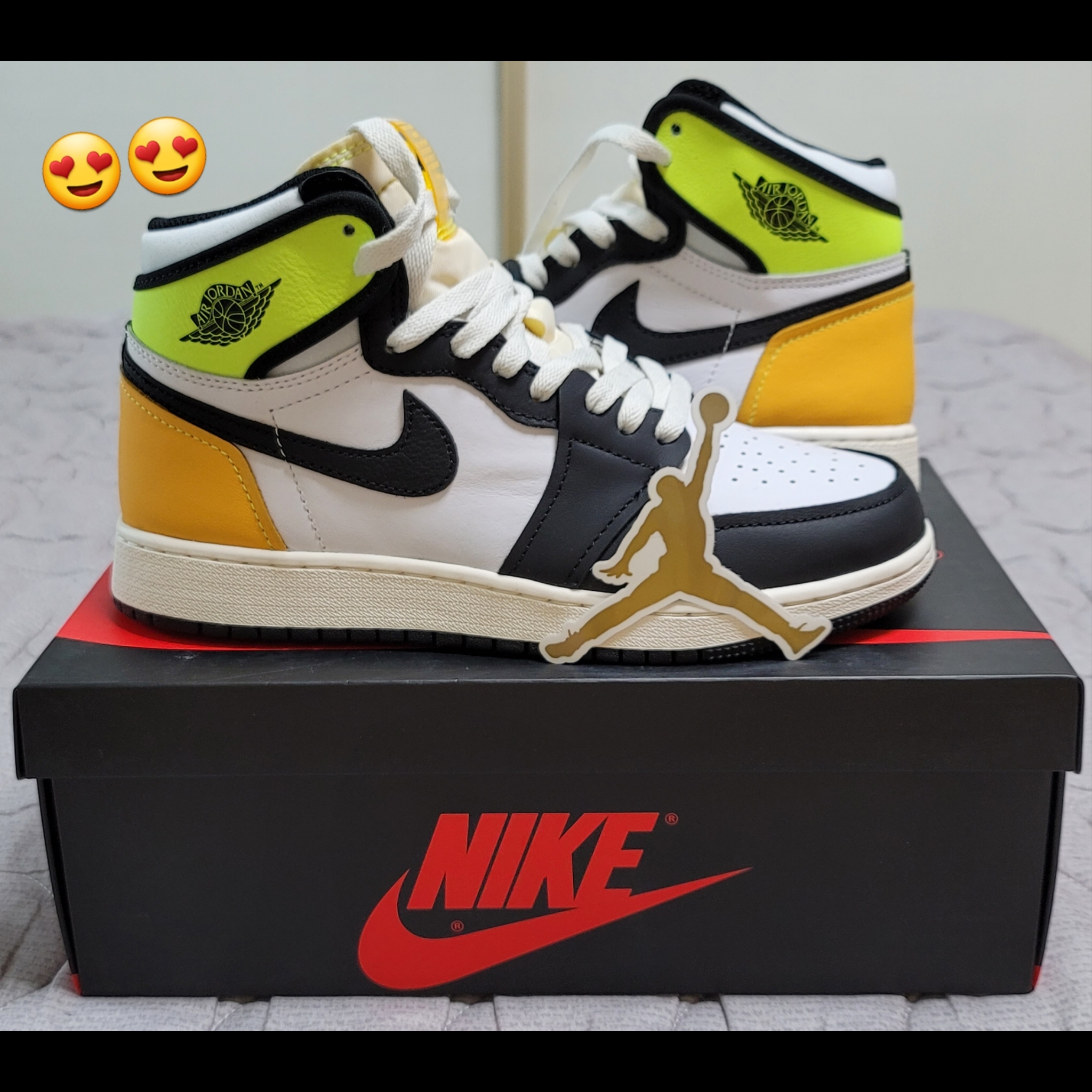 (GS) Jordan 1 Retro High OG Volt Gold 착용 스타일 - 2