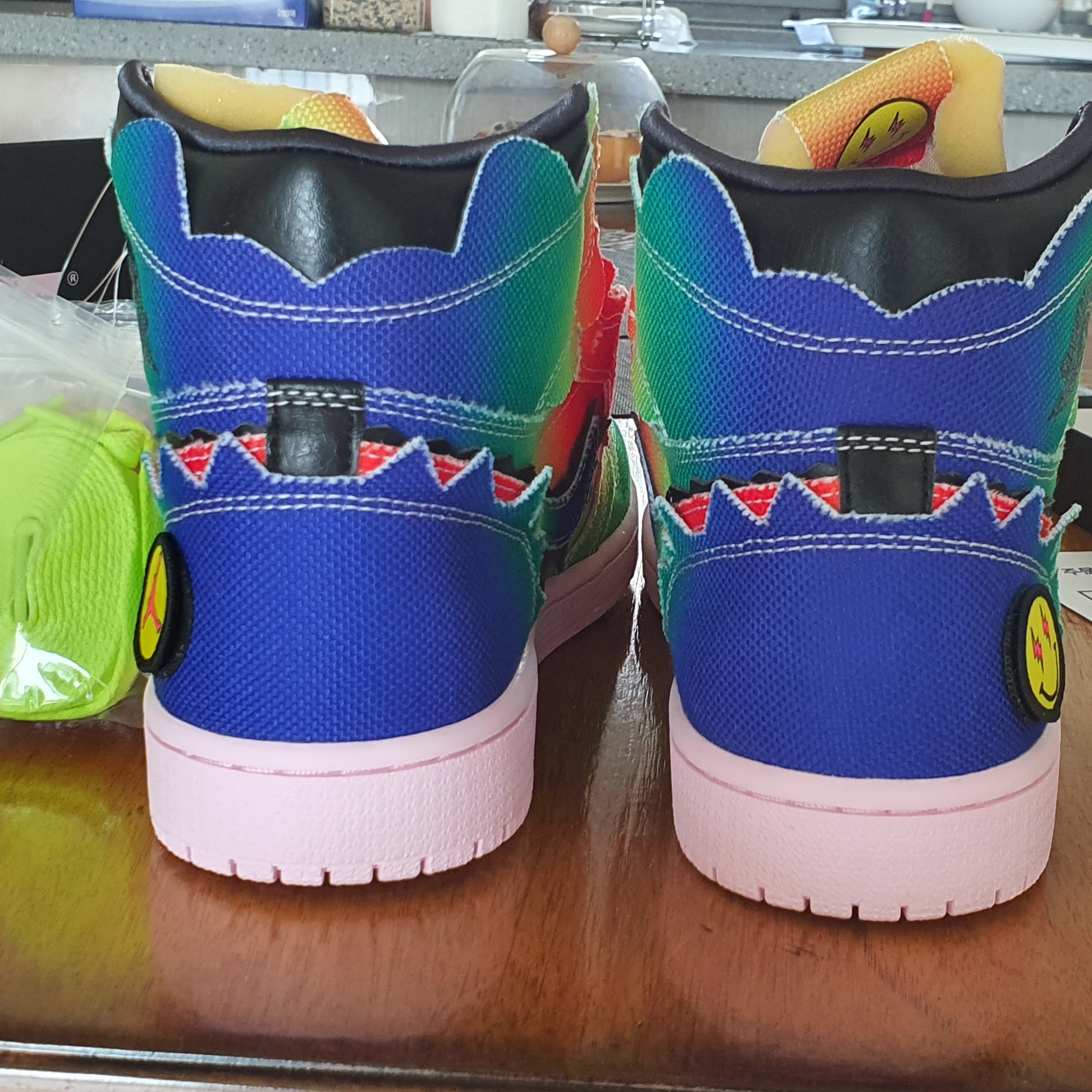 Jordan 1 x J Balvin Retro High OG 착용 스타일 - 4