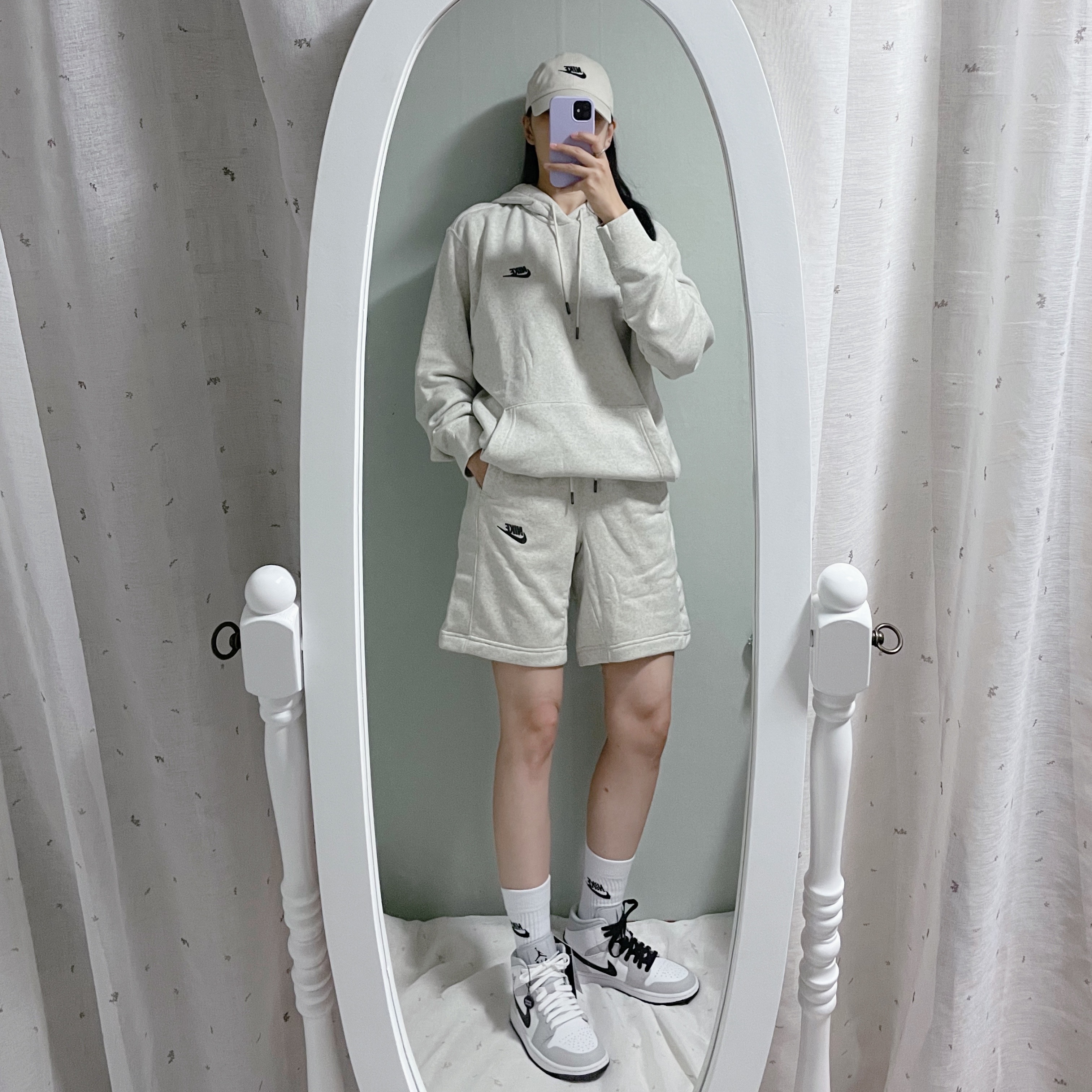 (W) Jordan 1 Mid Grey Fog 착용 스타일 - 4