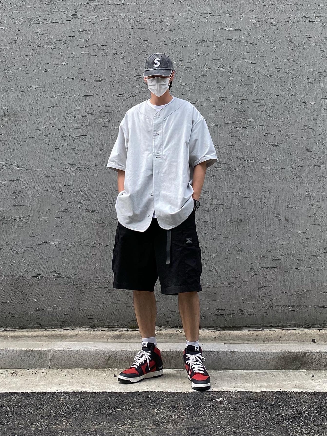 Supreme Pigment Print S Logo 6-Panel Black - 20SS, Nike x Undercover Dunk High 1985 Gym Red 착용 스타일 - 1