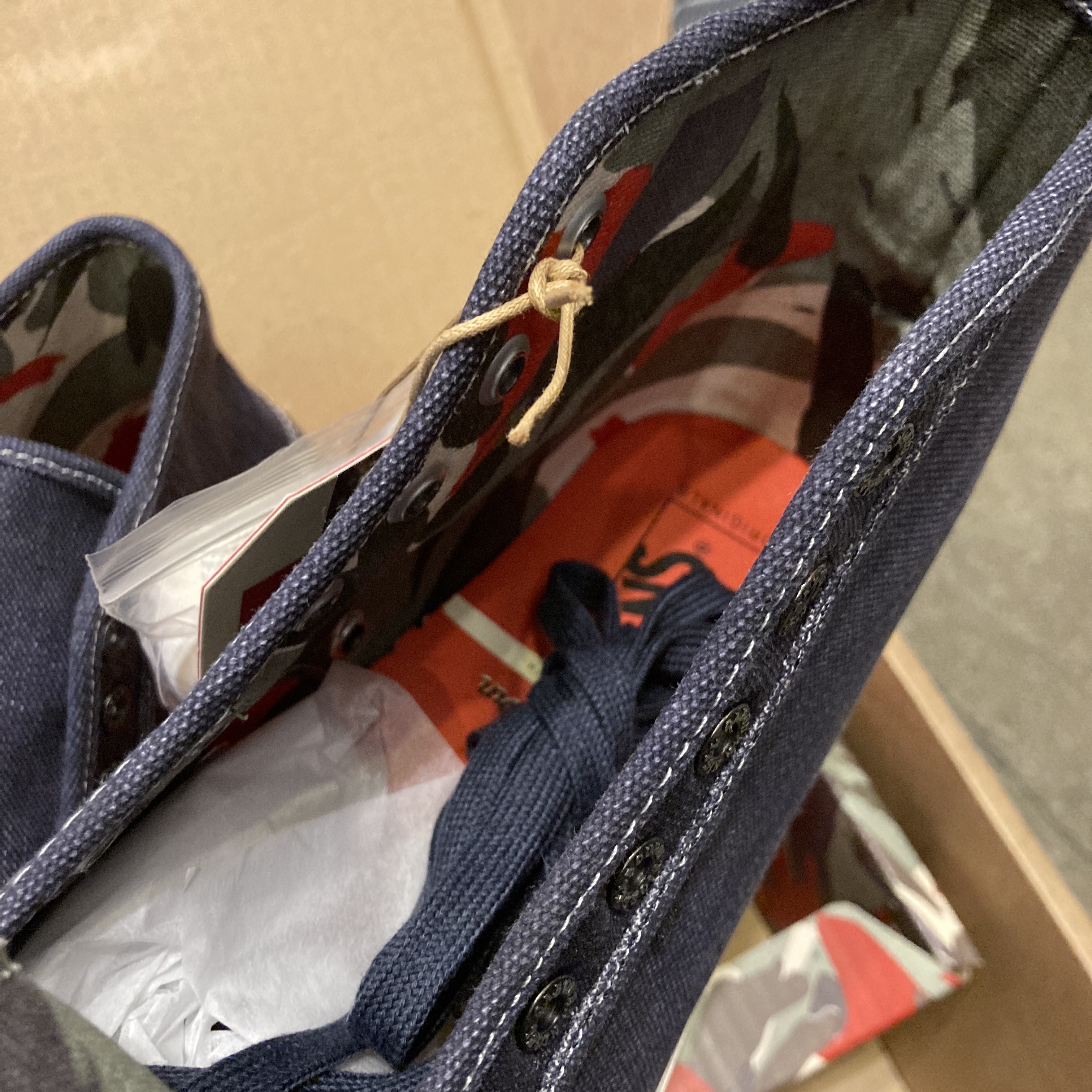 Vans Vault x Nigel Cabourn OG Style 24 LX Black Navy 착용 스타일 - 4