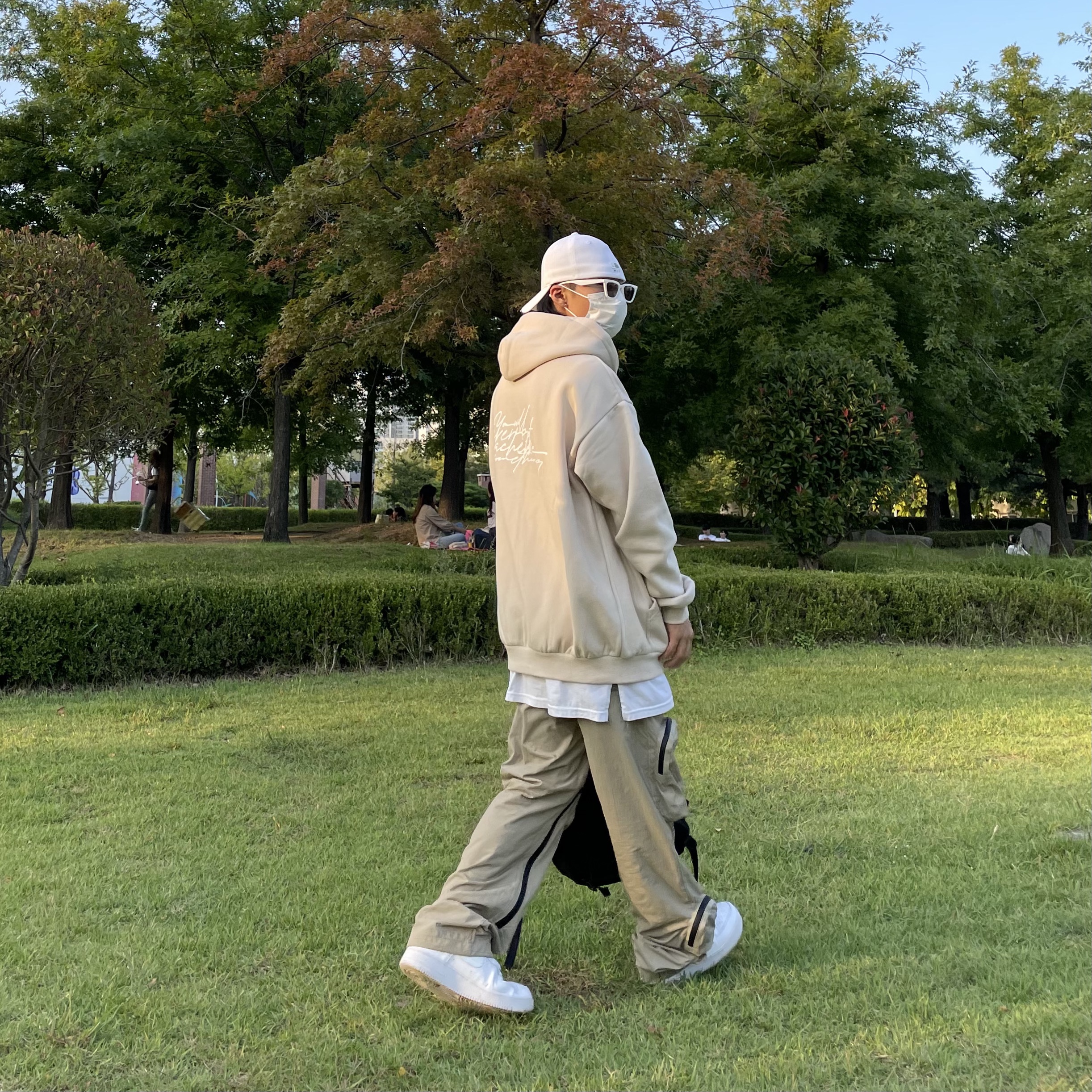 Nike Air Force 1 '07 Low White, Supreme Backpack Black - 18FW 착용 스타일 - 2
