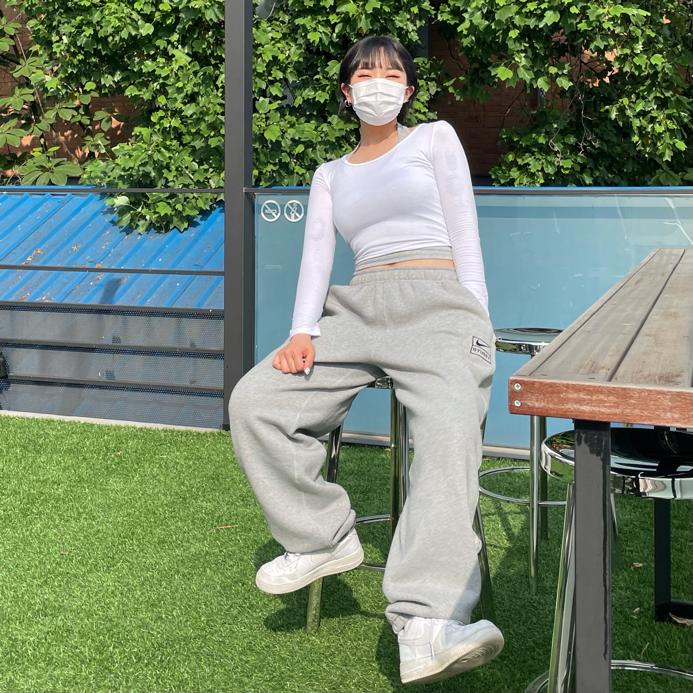 Nike x Stussy NRG BR Fleece Pants Grey, (W) Nike Air Force 1 '07 Low White 착용 스타일