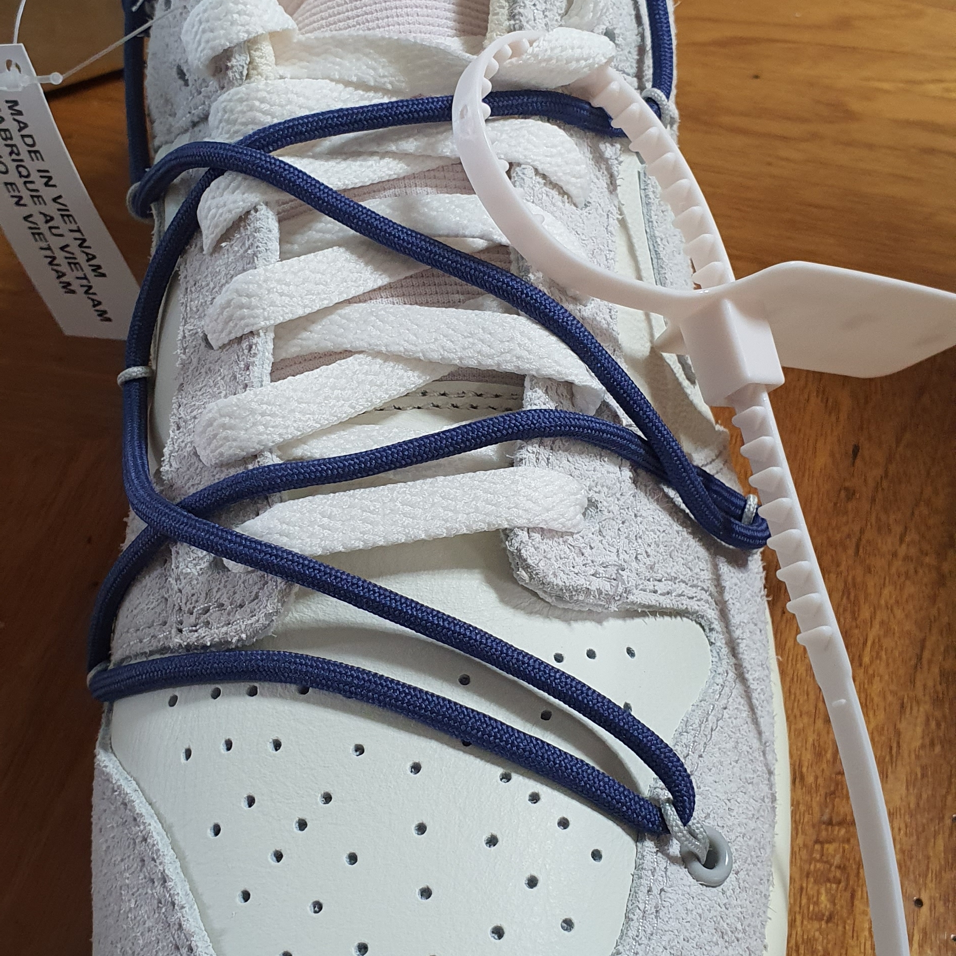Nike x Off-White Dunk Low The 50 - Lot 18 착용 스타일 - 4