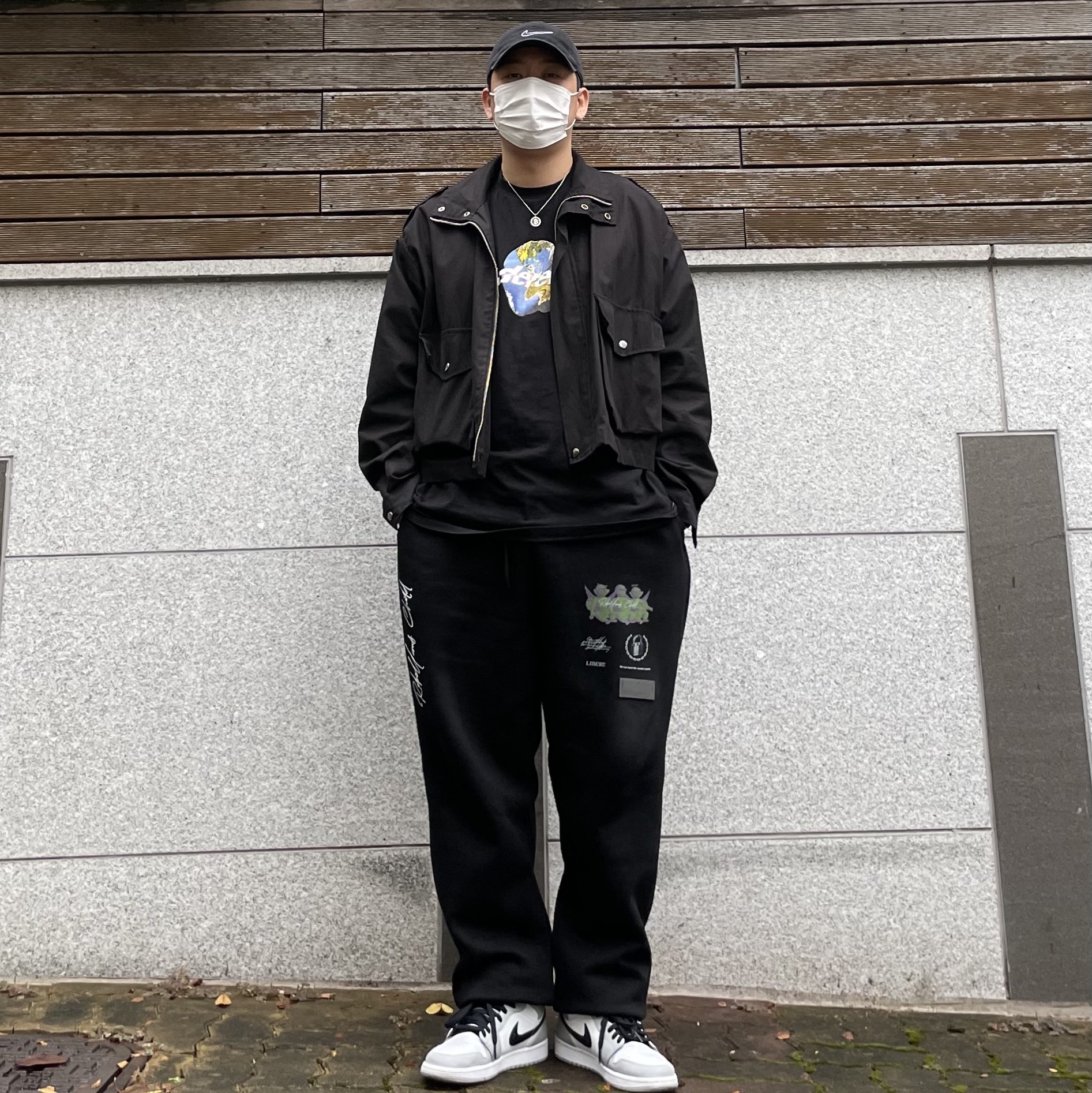 Jordan 1 Mid Light Smoke Grey 착용 스타일