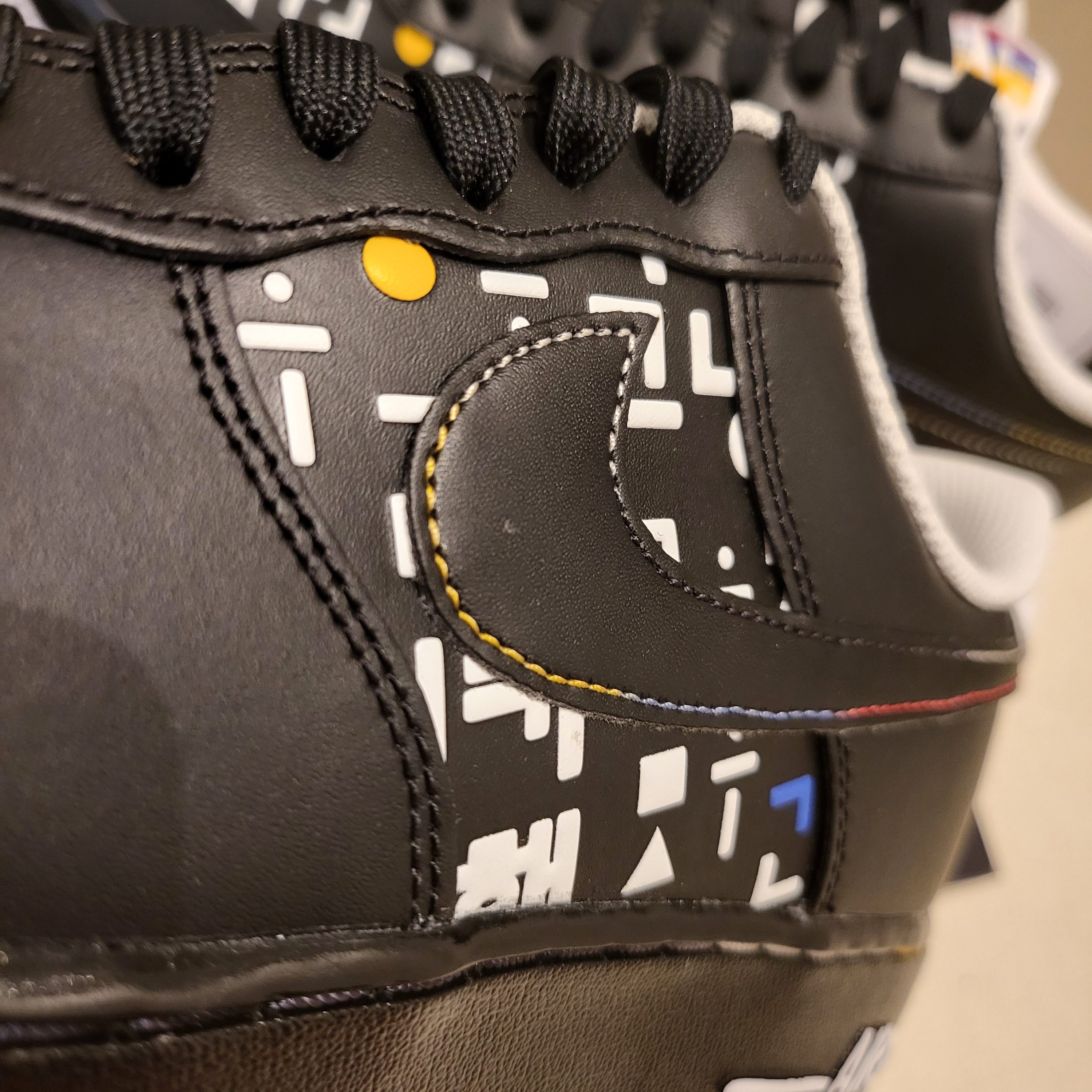 Nike Air Force 1 '07 LV8 Hangul Day 착용 스타일 - 3