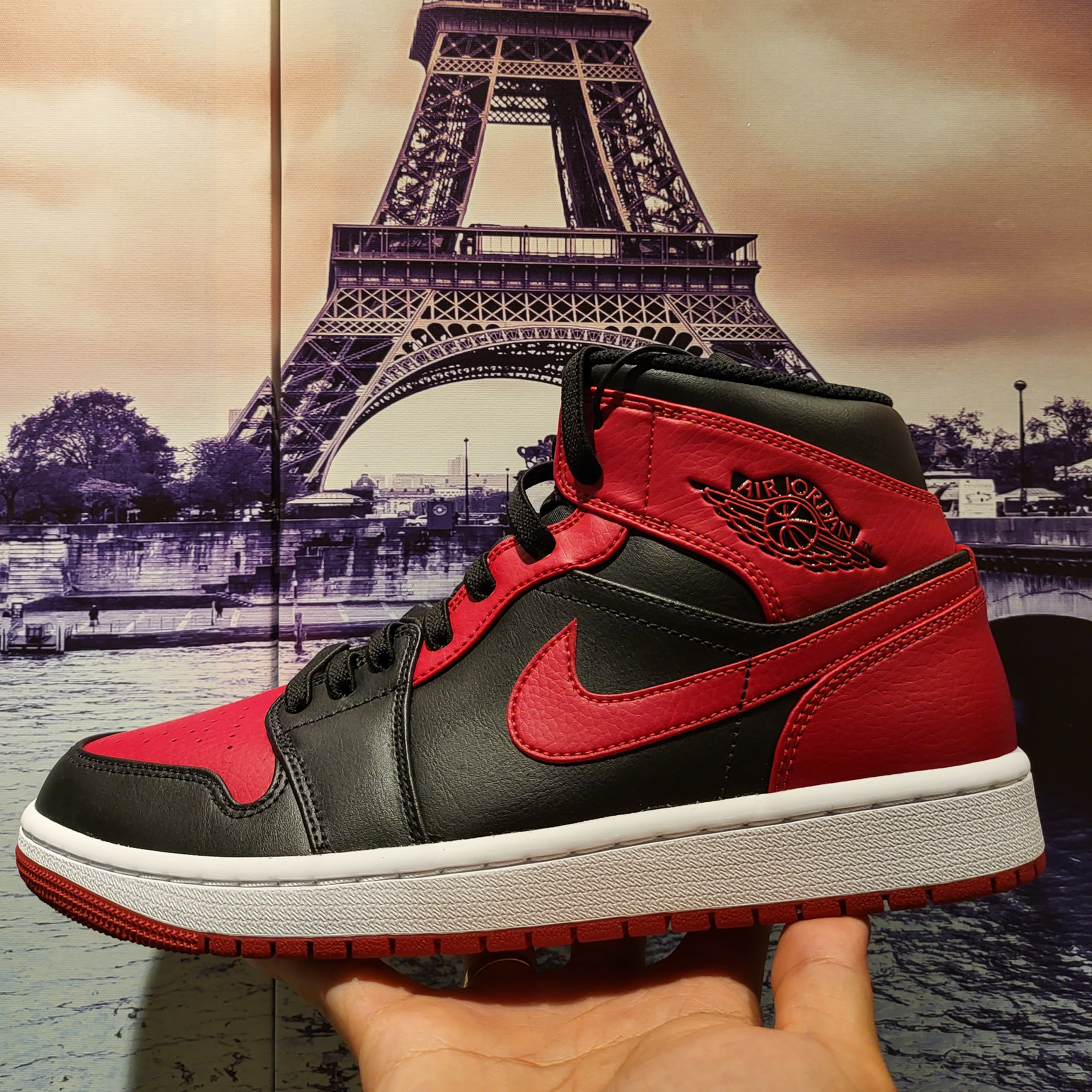 Jordan 1 Mid Bred Banned 2020 착용 스타일 - 3