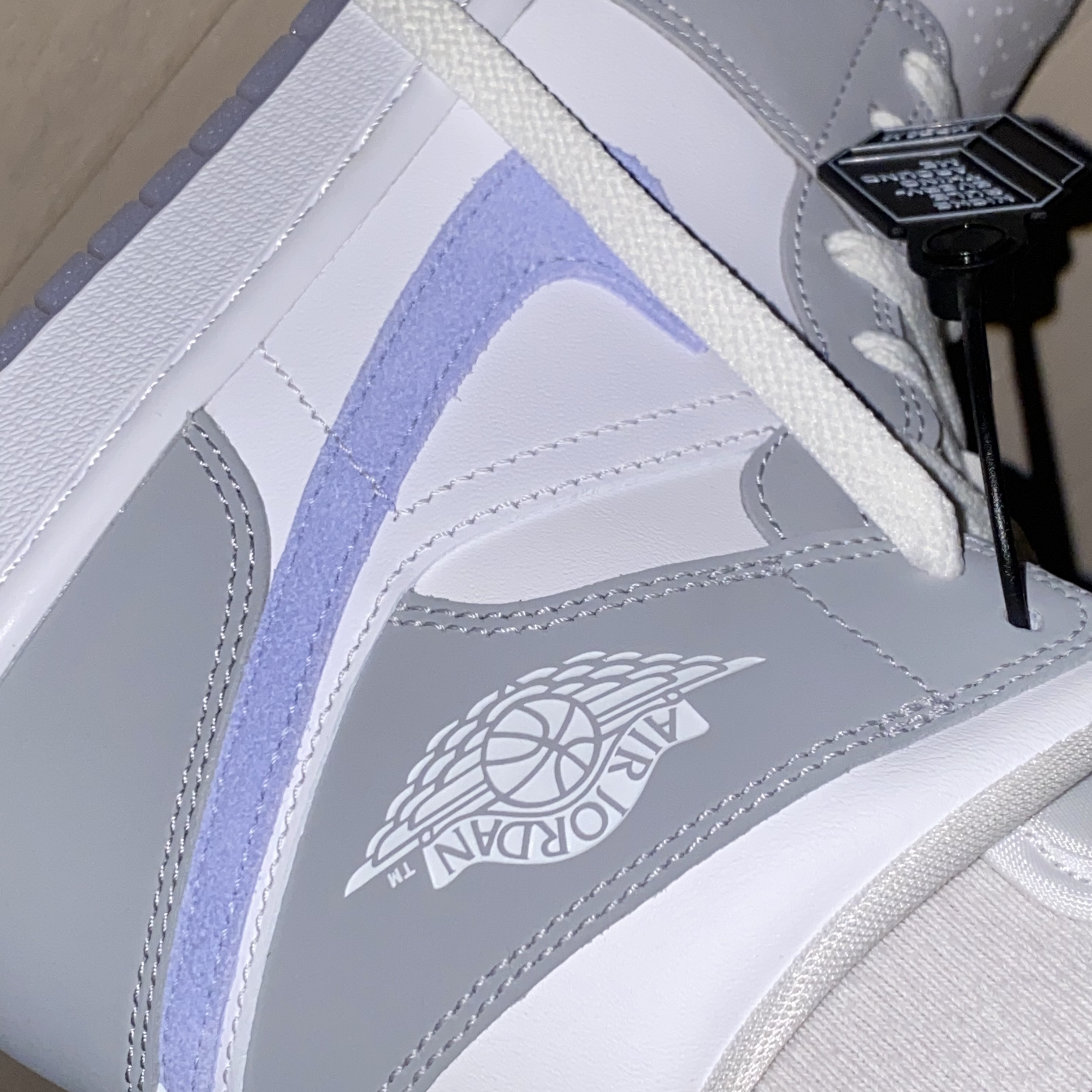(W) Jordan 1 Mid Wolf Grey 착용 스타일 - 2