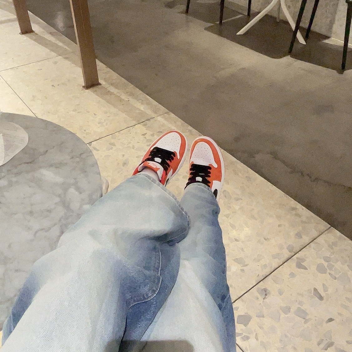 Jordan 1 Low OG Starfish 착용 스타일