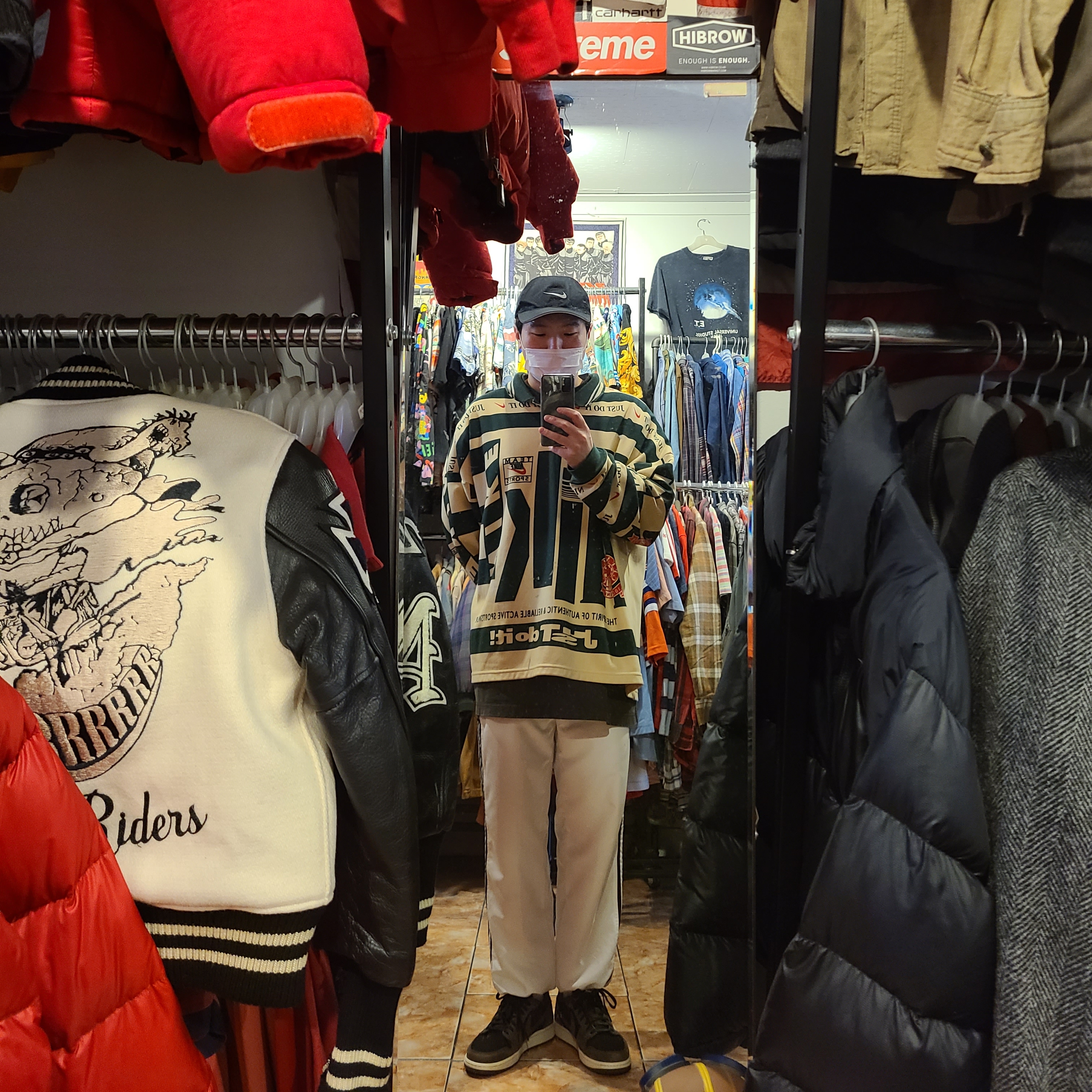 Nike x Cactus Plant Flea Market Long Sleeve Polo Natural - US/EU, Jordan 1 x Travis Scott Retro Low OG SP Mocha 착용 스타일